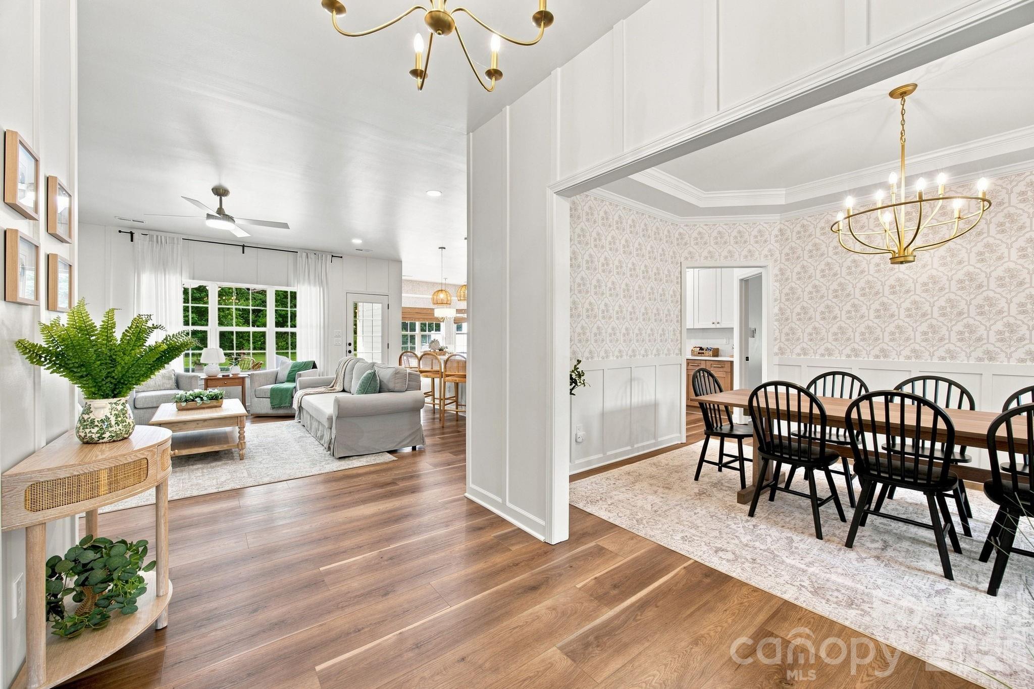 9552 Brief Road — Charlotte