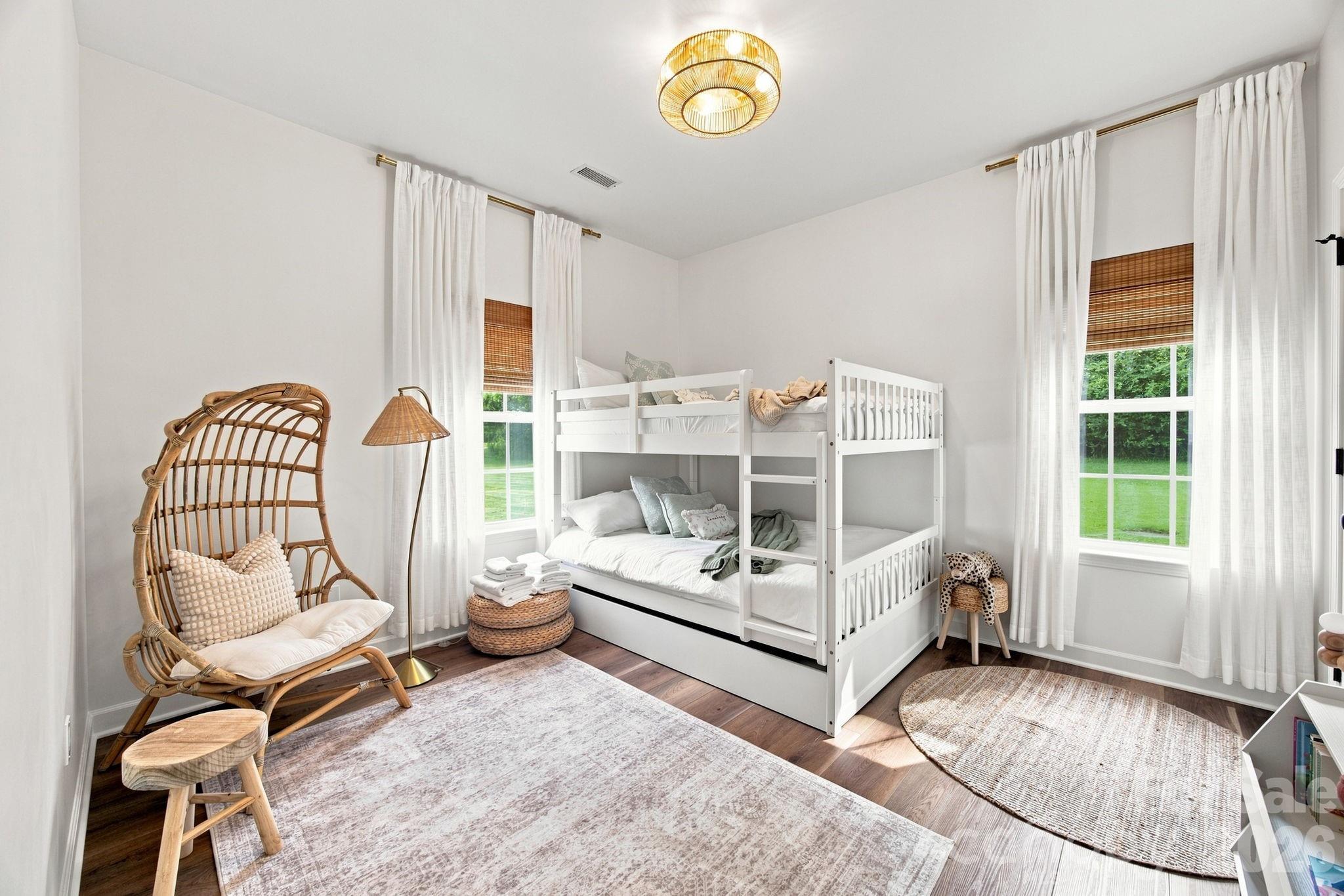 9552 Brief Road — Charlotte