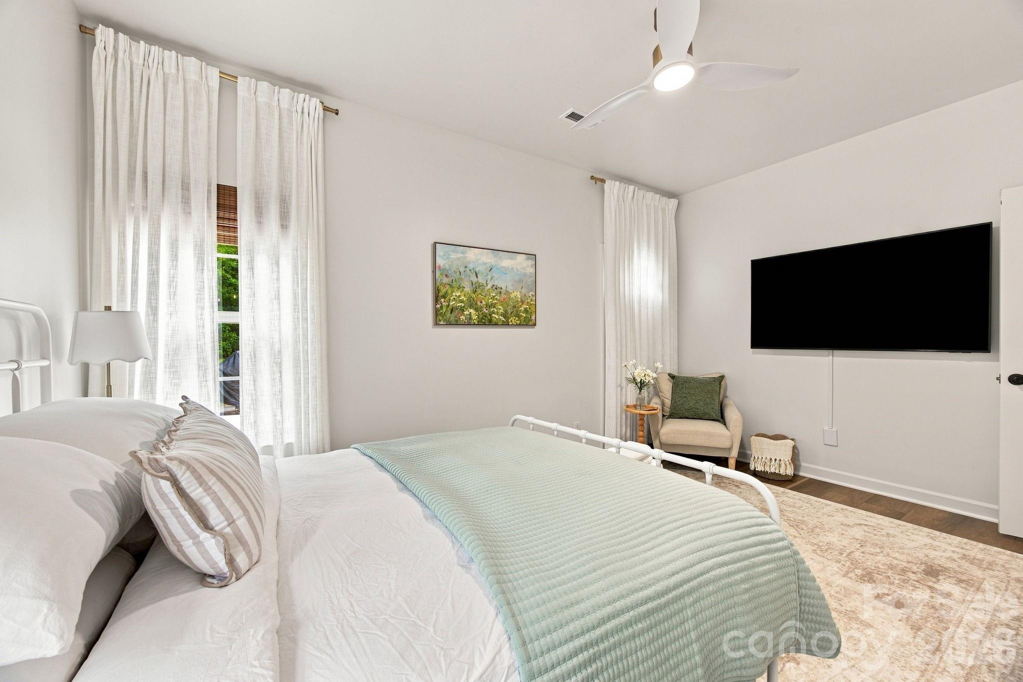 9552 Brief Road — Charlotte