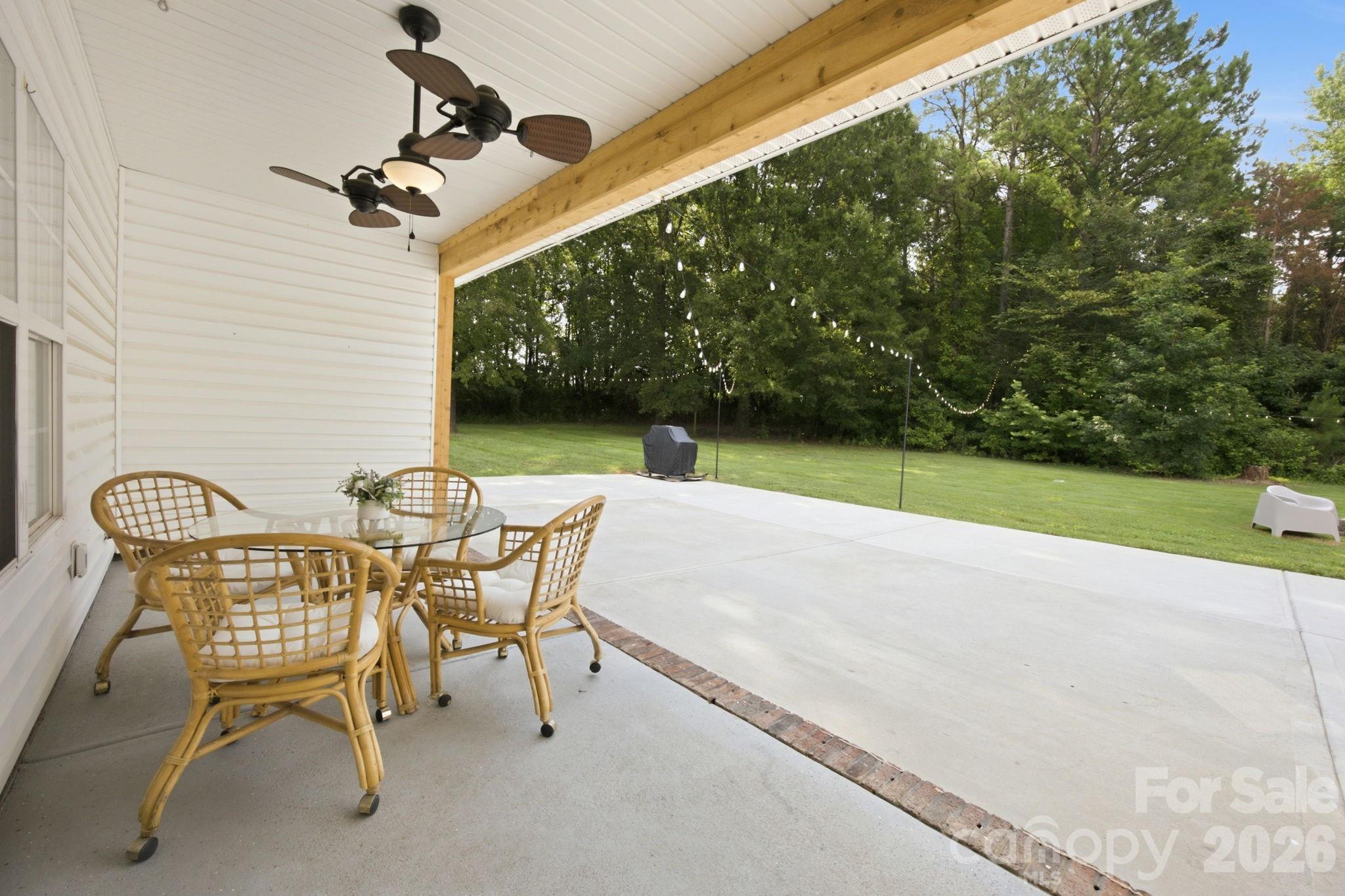 9552 Brief Road — Charlotte
