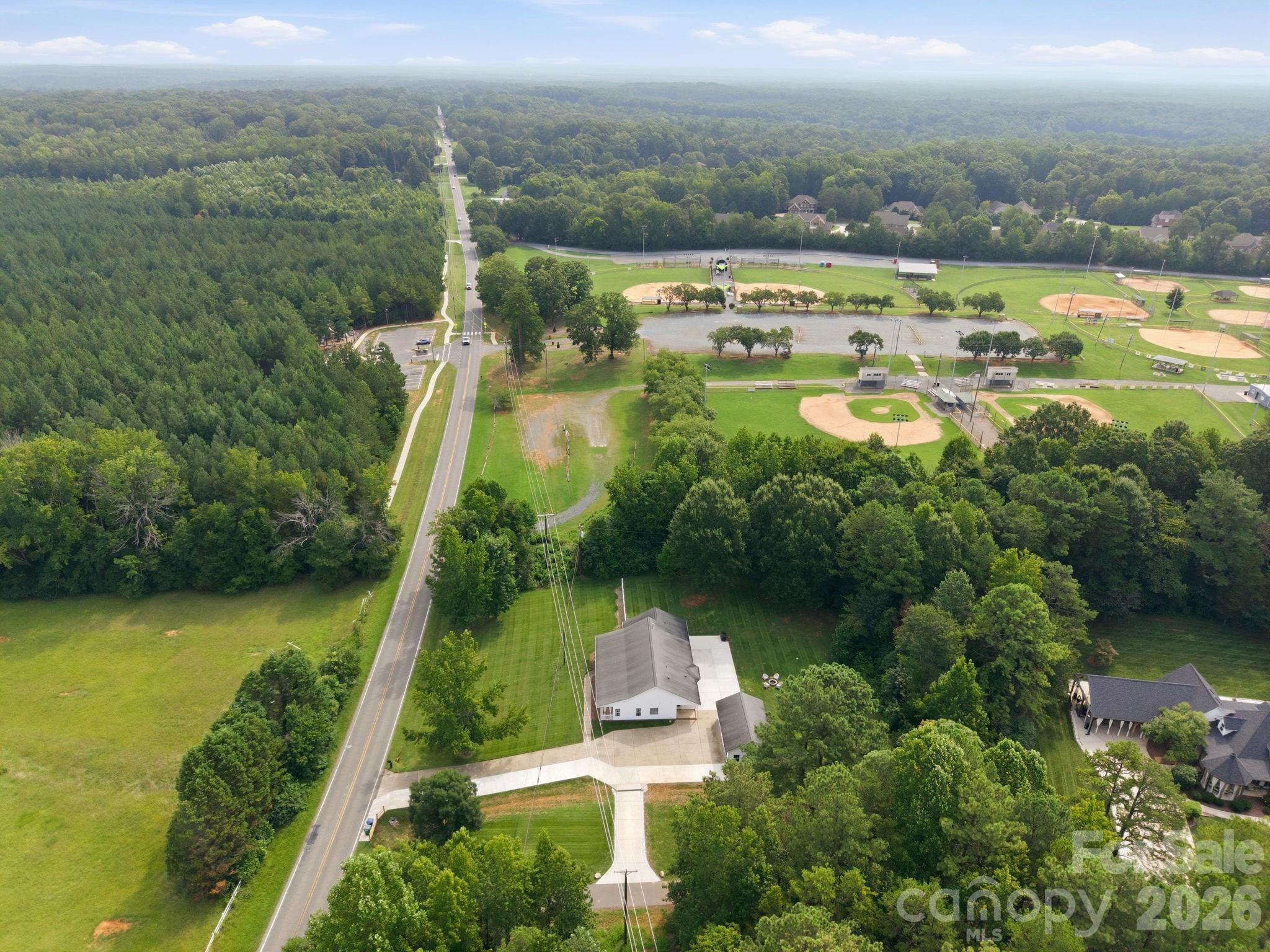 9552 Brief Road — Charlotte