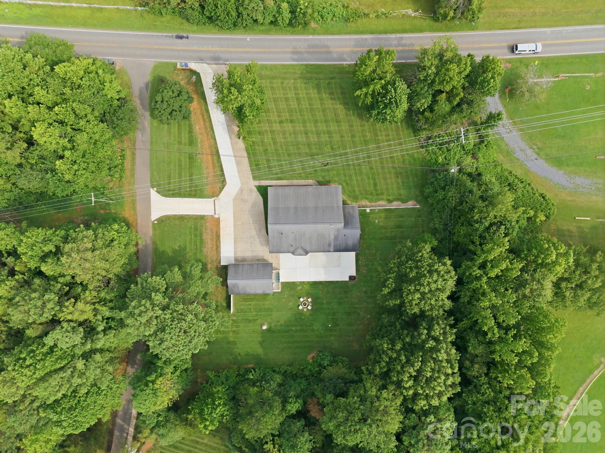 9552 Brief Road — Charlotte