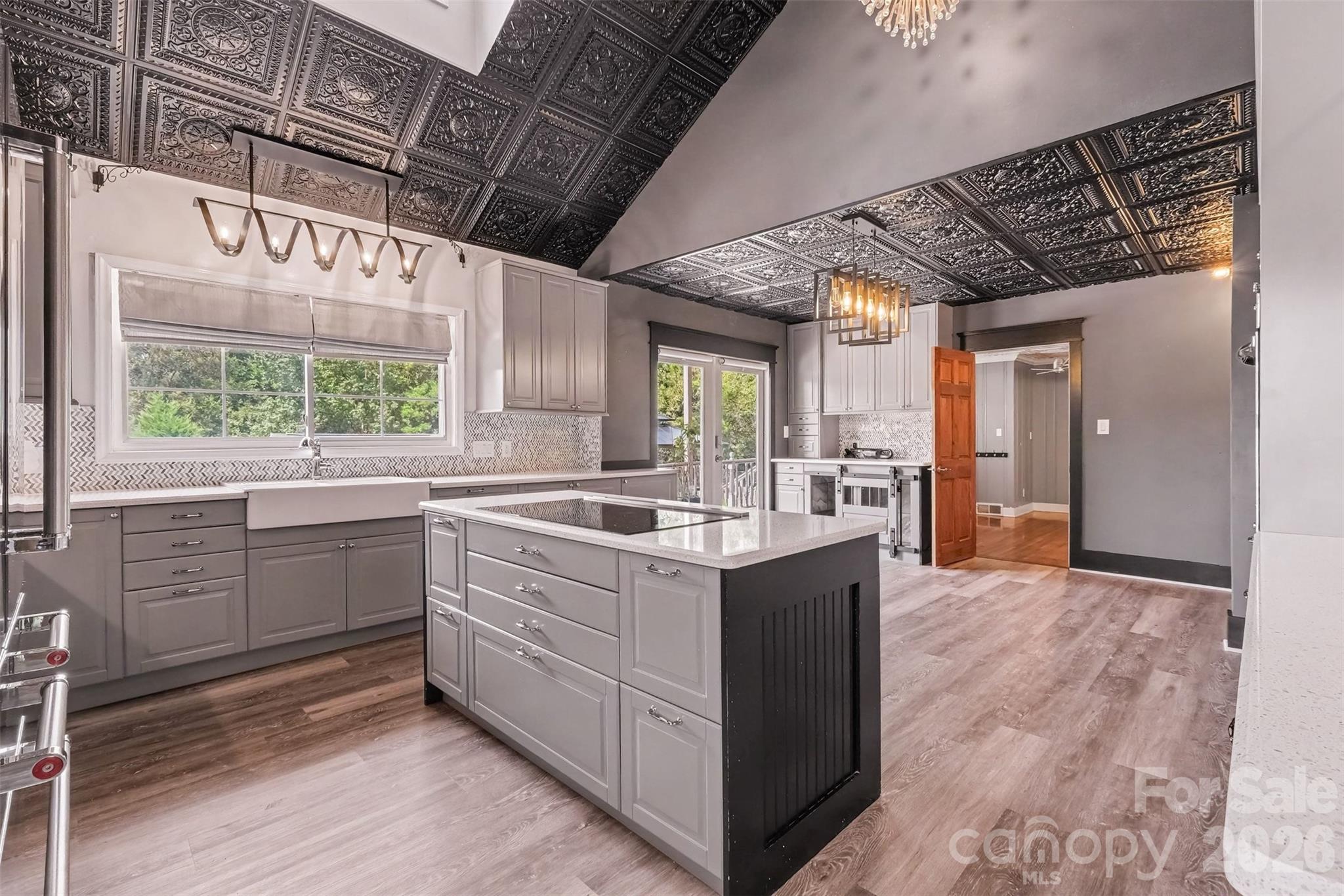 5914 Hanna Court — Charlotte
