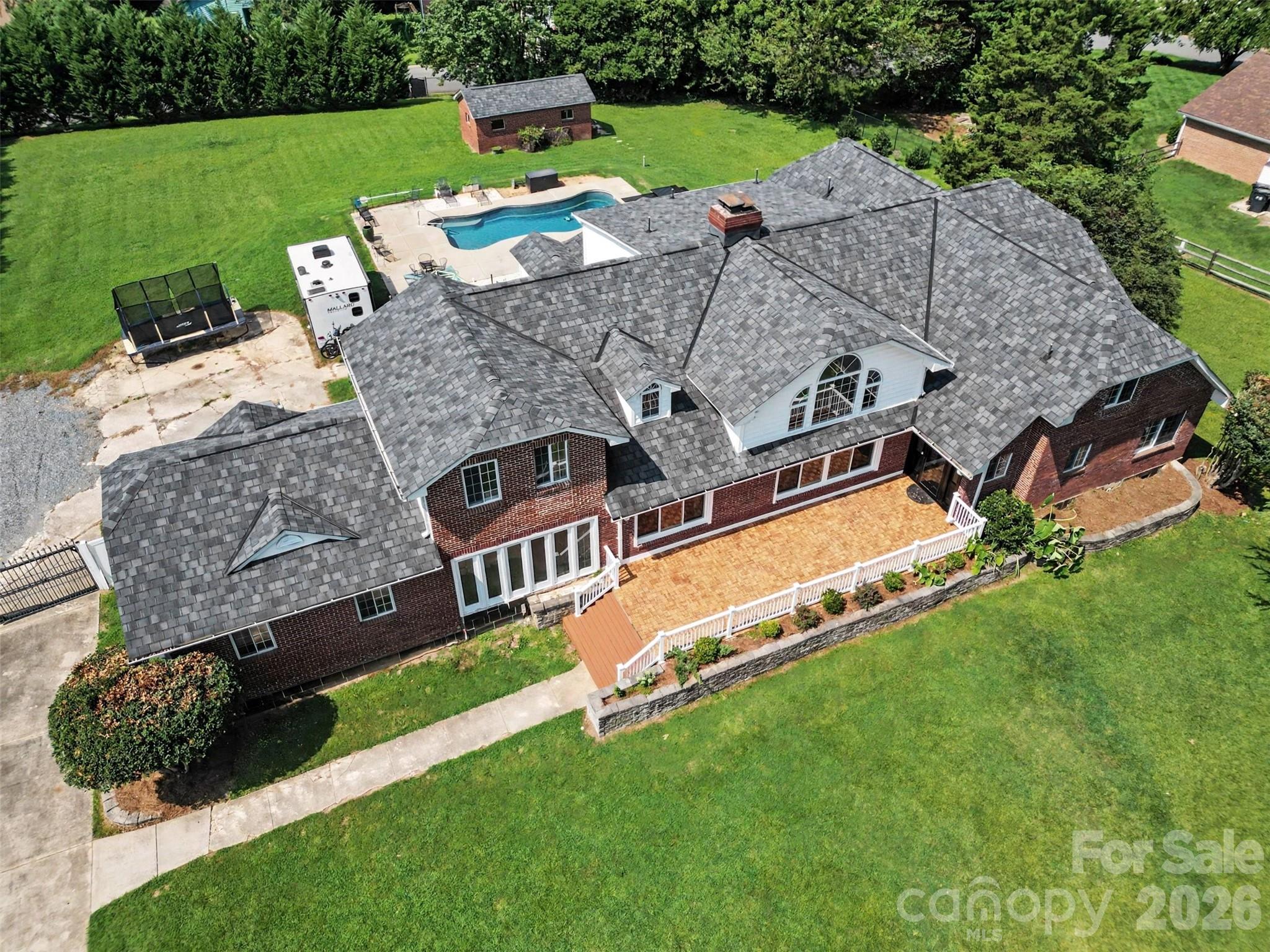 5914 Hanna Court — Charlotte