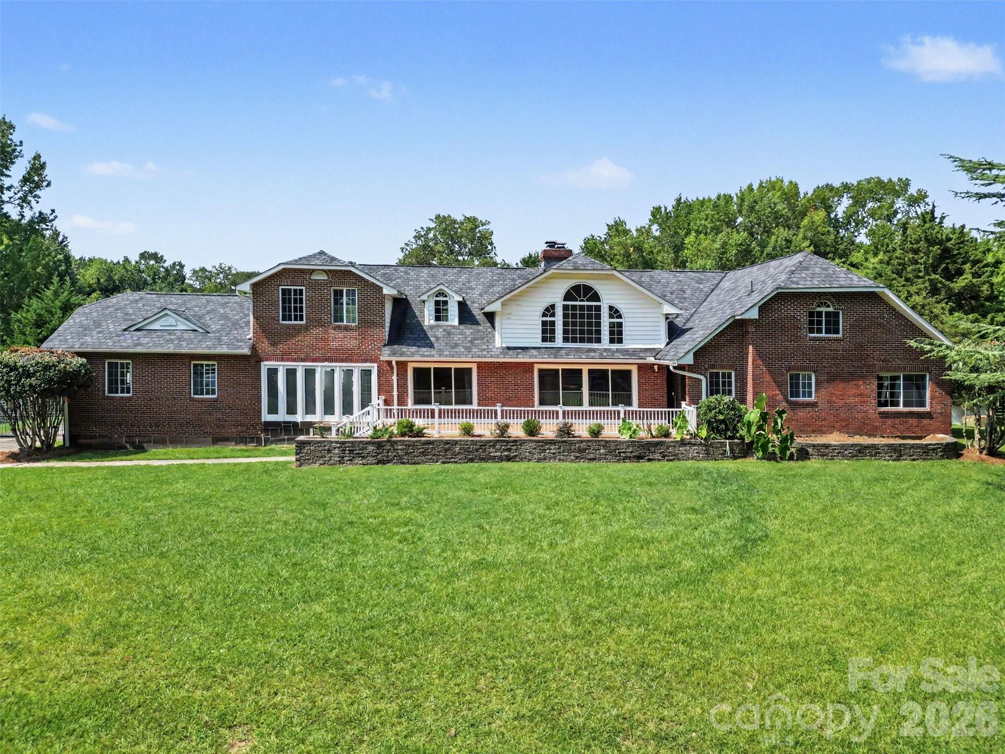 5914 Hanna Court — Charlotte