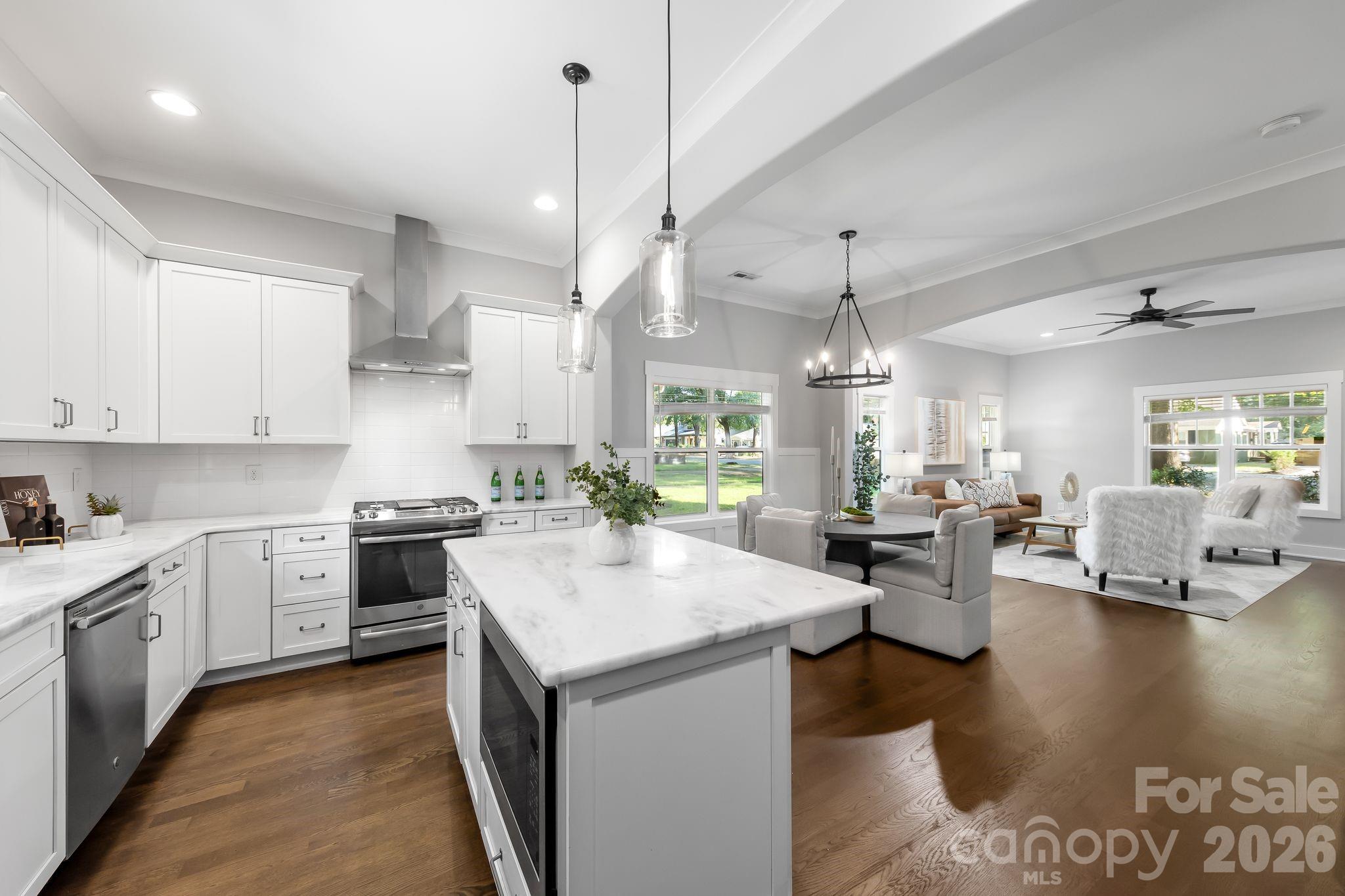 423 Sylvania Avenue — Charlotte