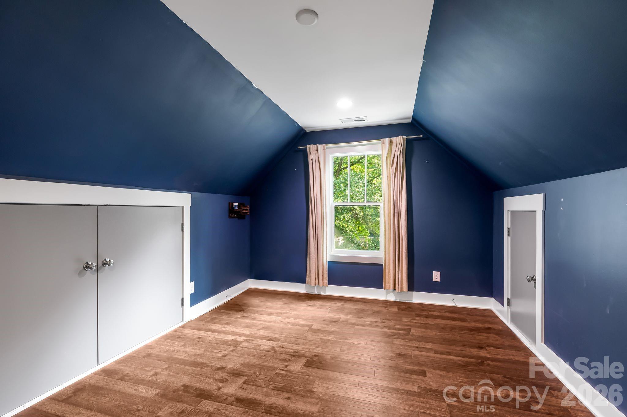 423 Sylvania Avenue — Charlotte