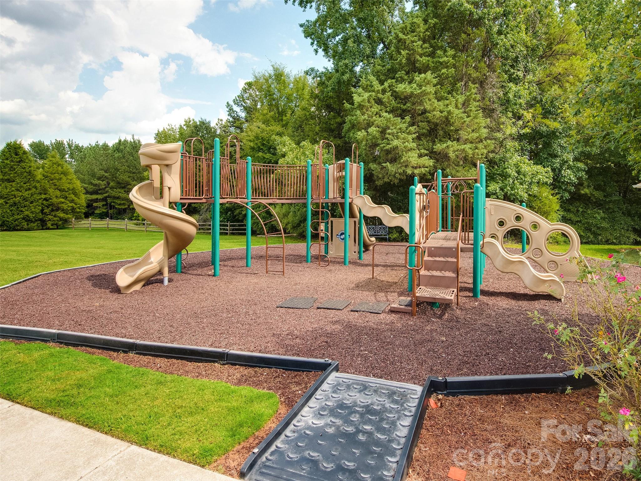 220 Township Drive — Fort Mill