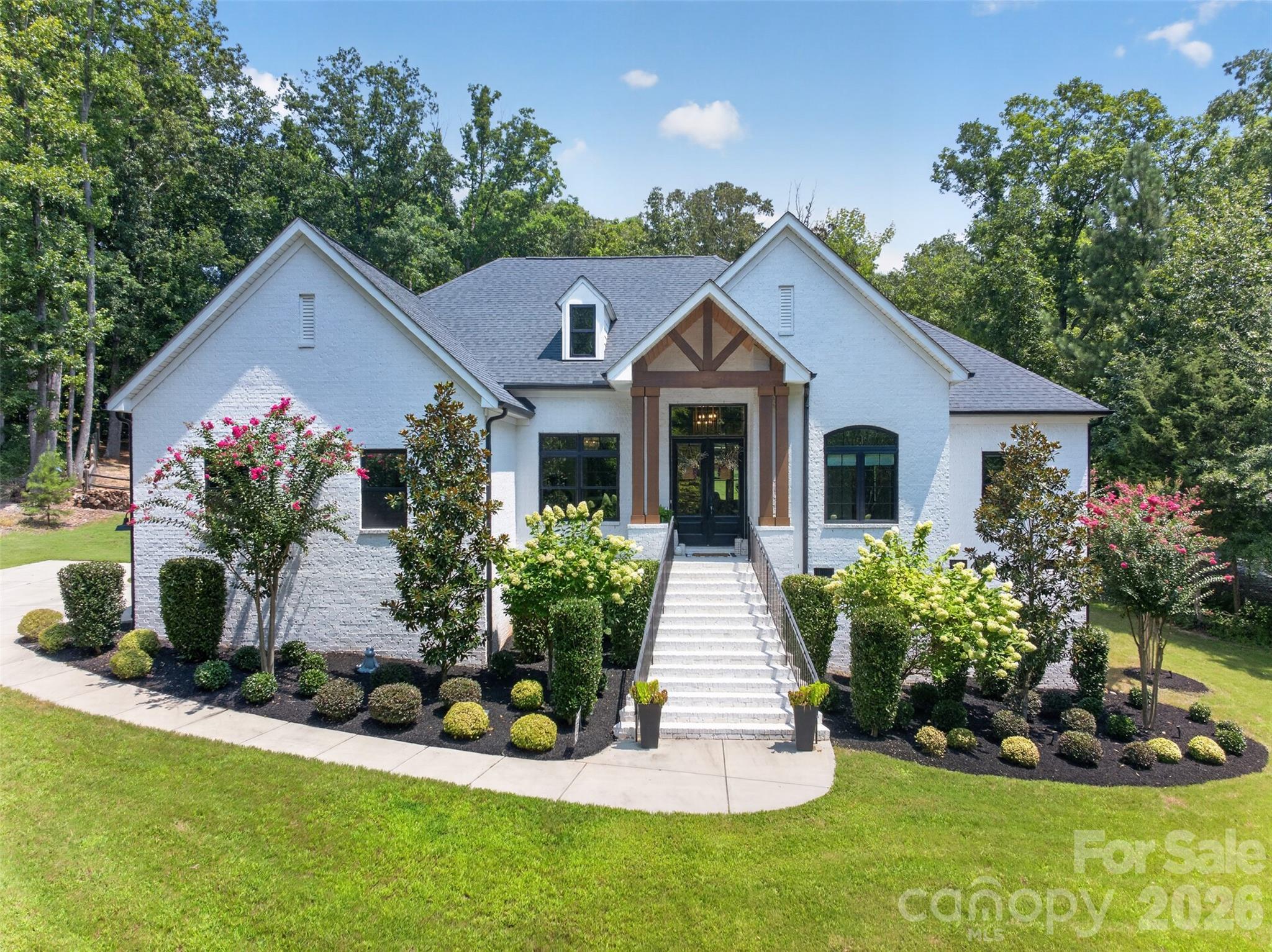 809 Woodland Forest Drive — Waxhaw