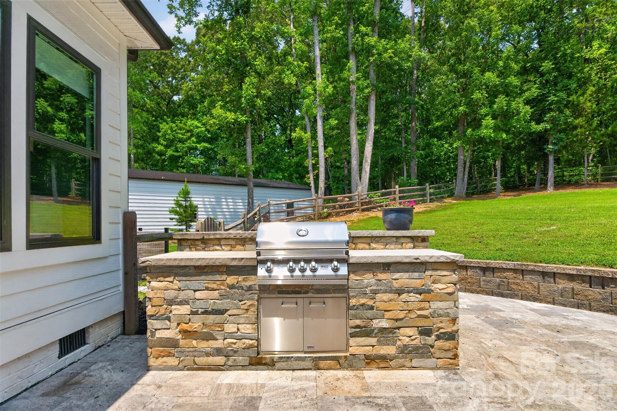 809 Woodland Forest Drive — Waxhaw