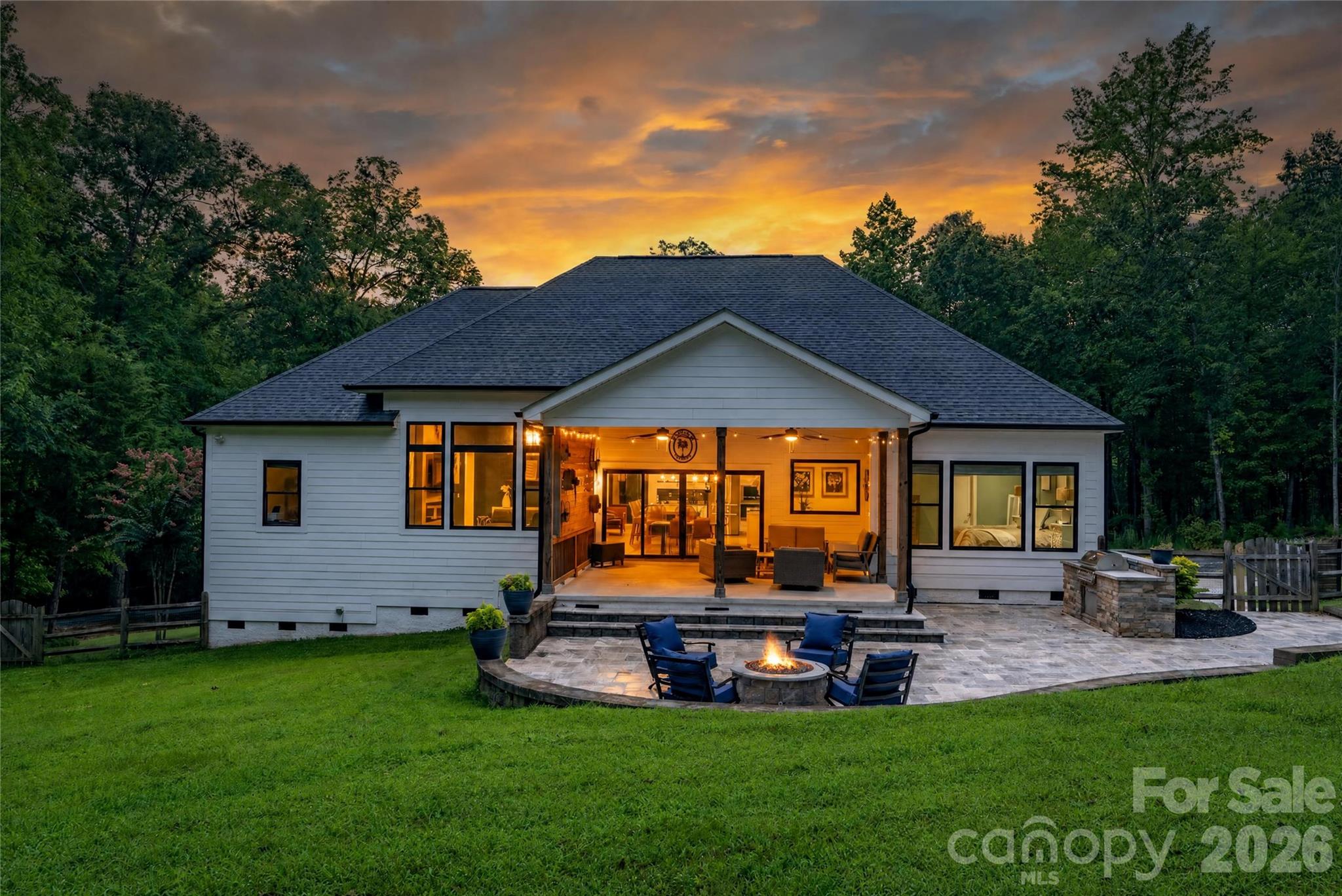 809 Woodland Forest Drive — Waxhaw