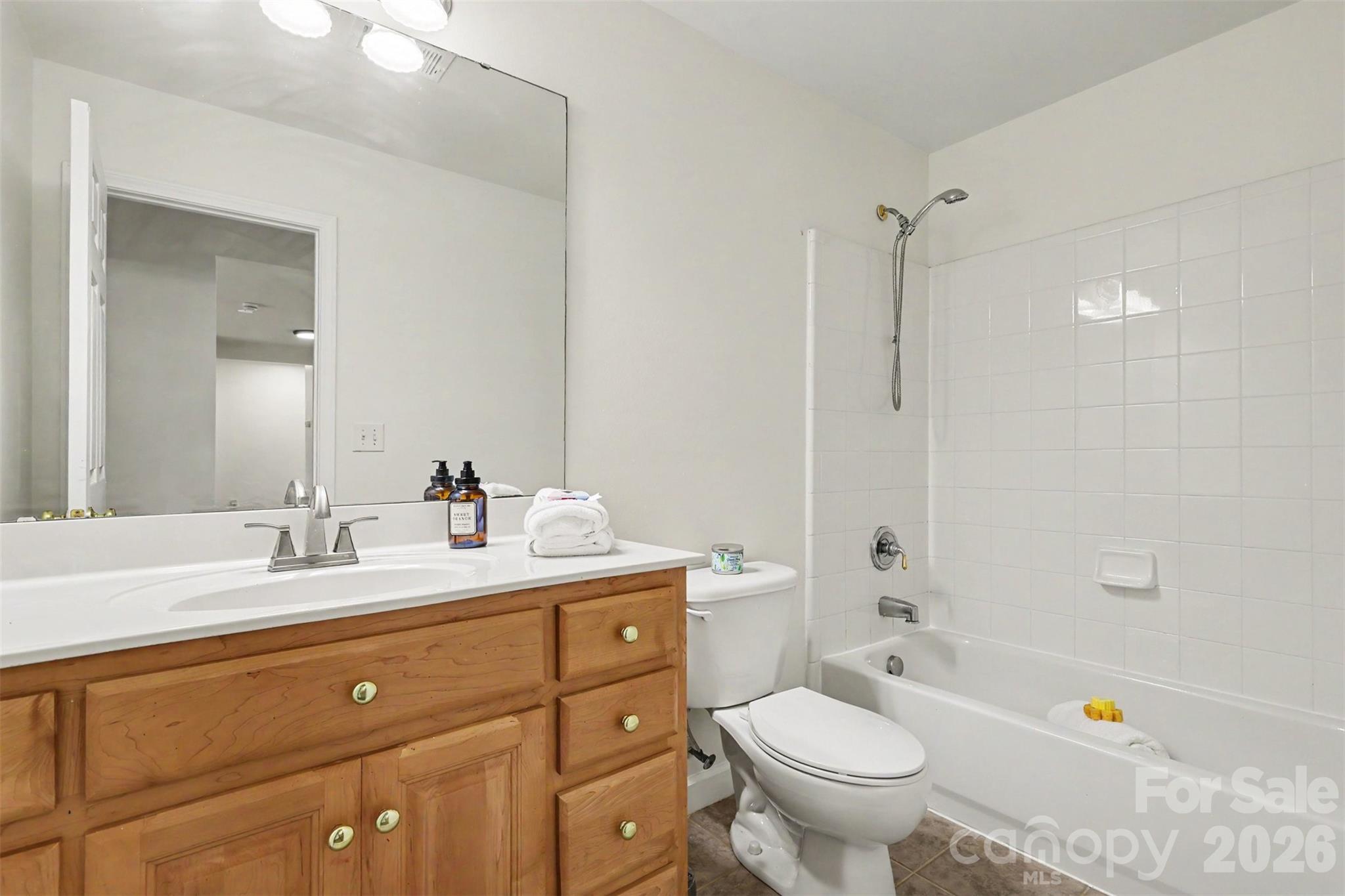 1208 High Brook Drive — Waxhaw