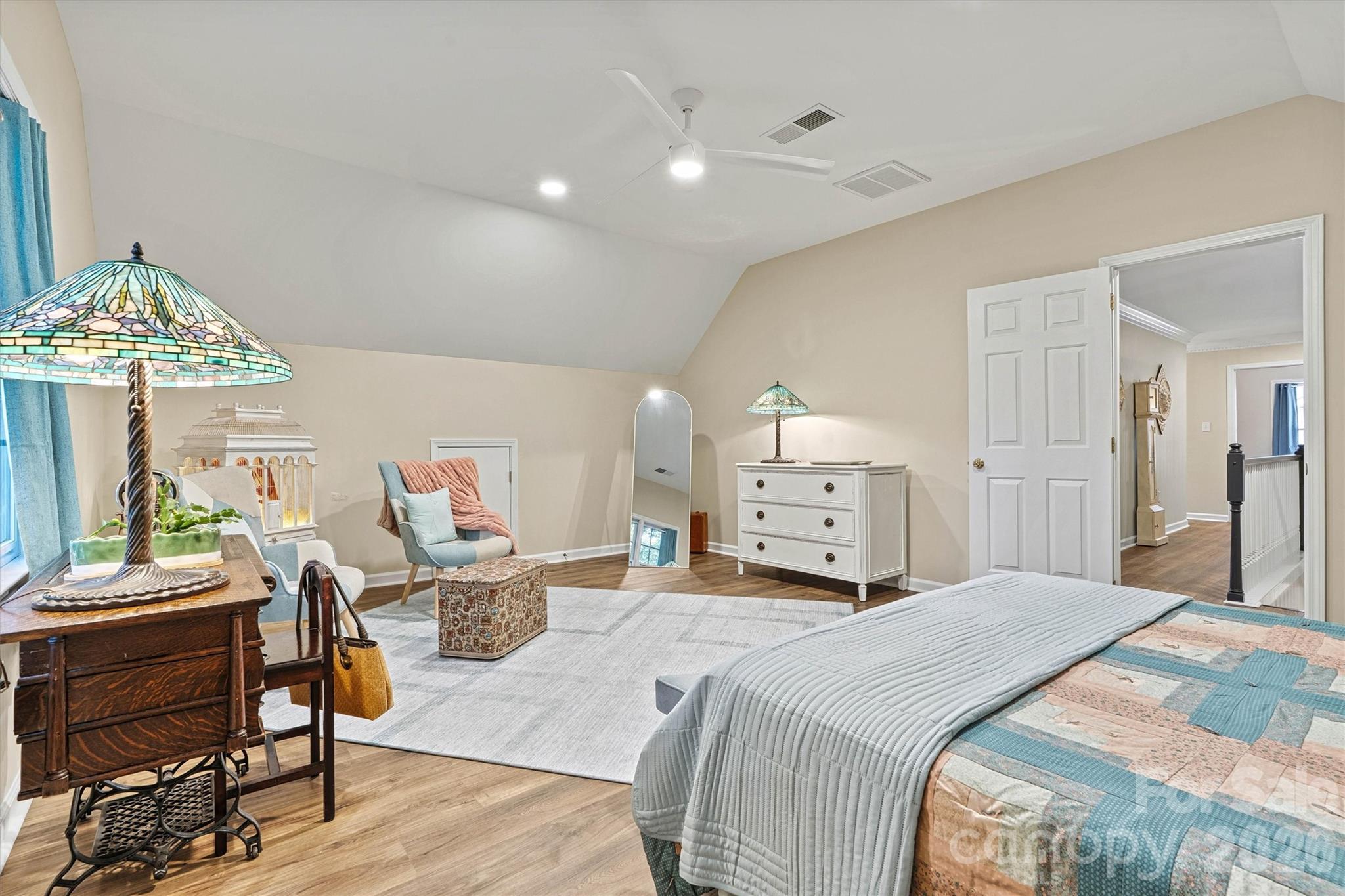 8810 Oakham Street — Huntersville