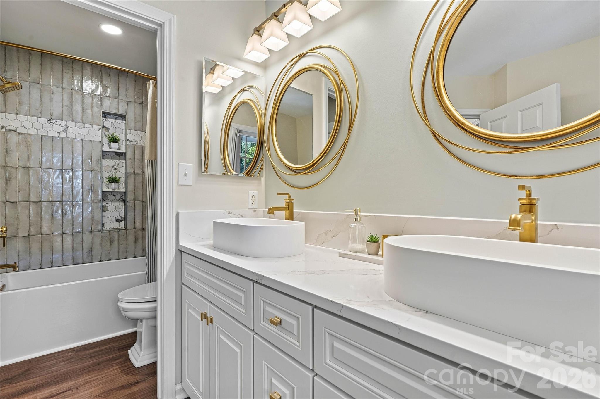 8810 Oakham Street — Huntersville