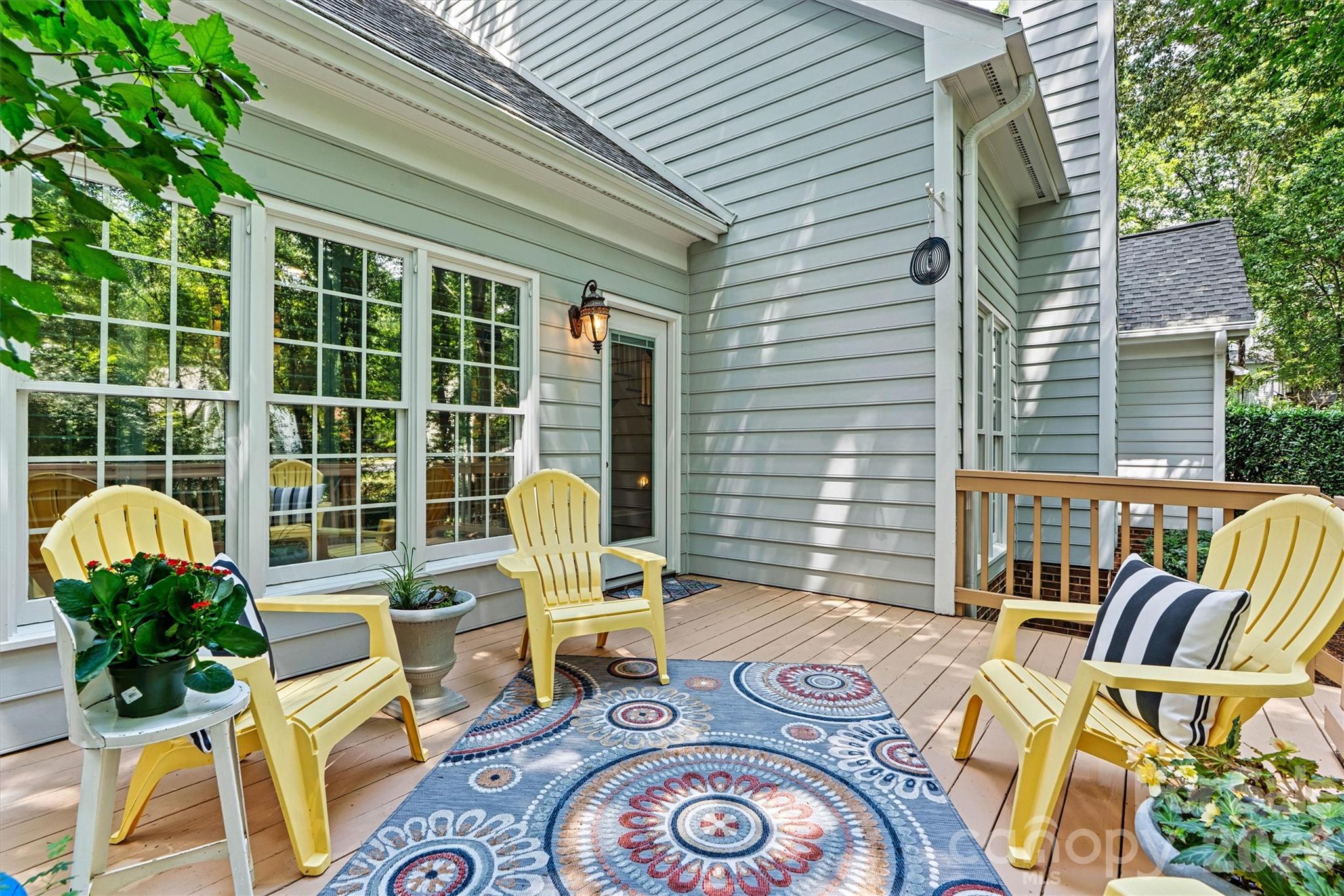 8810 Oakham Street — Huntersville