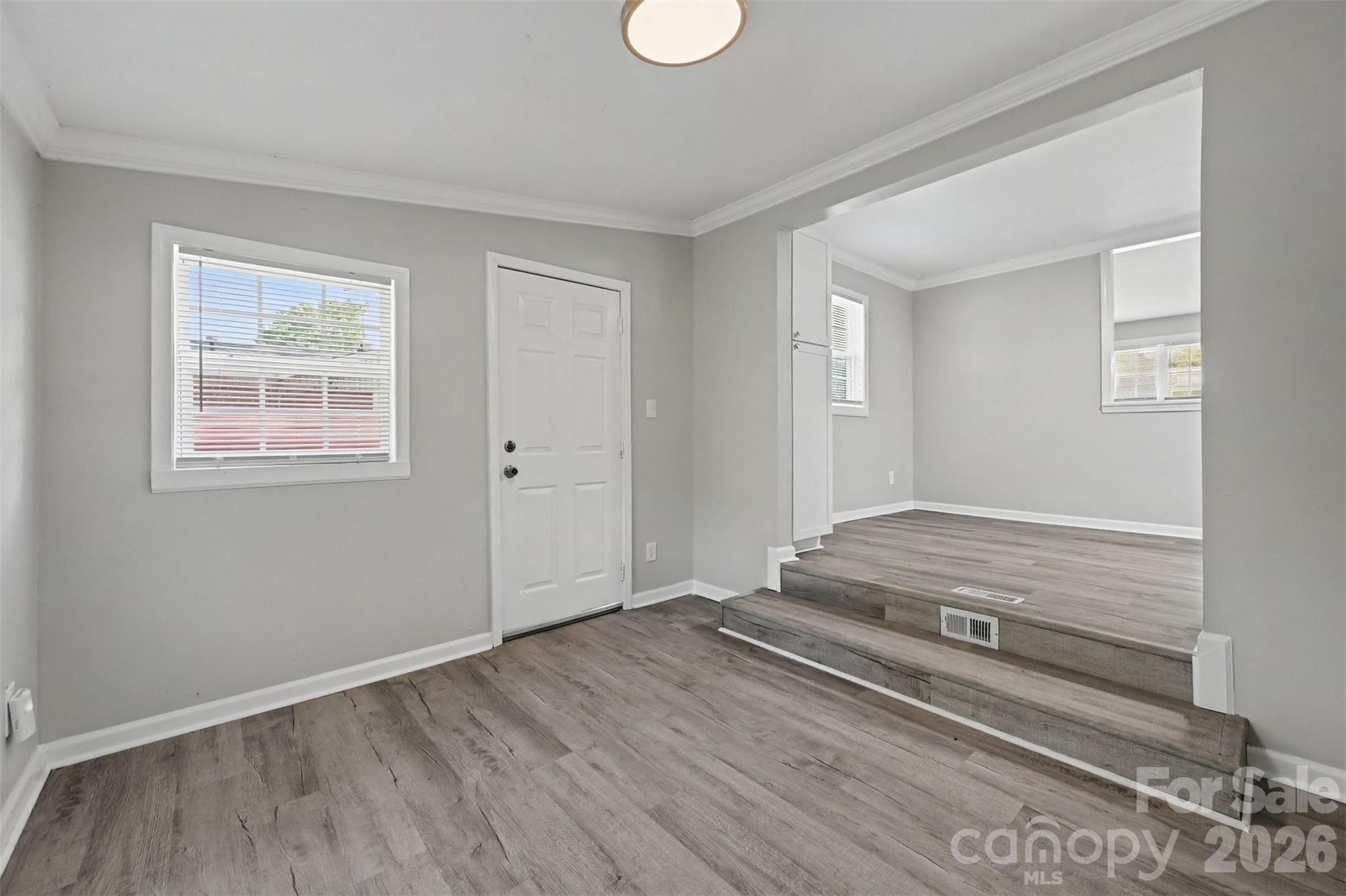 4421 Knollcrest Drive — Charlotte