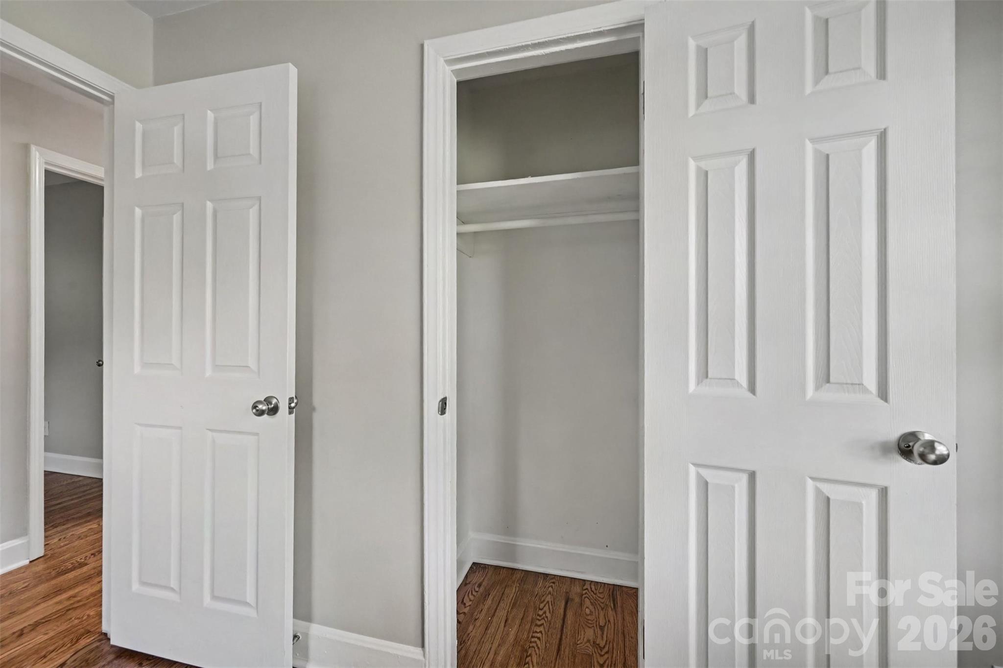 4421 Knollcrest Drive — Charlotte