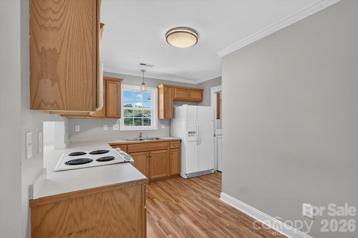 46 Linford Street — Belmont