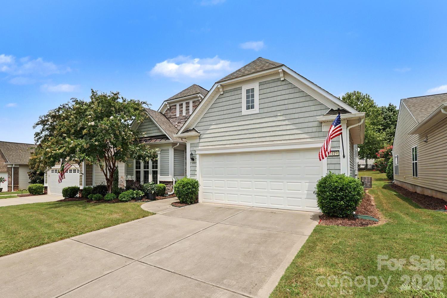 7419 Carolina Jessamine Court — Fort Mill