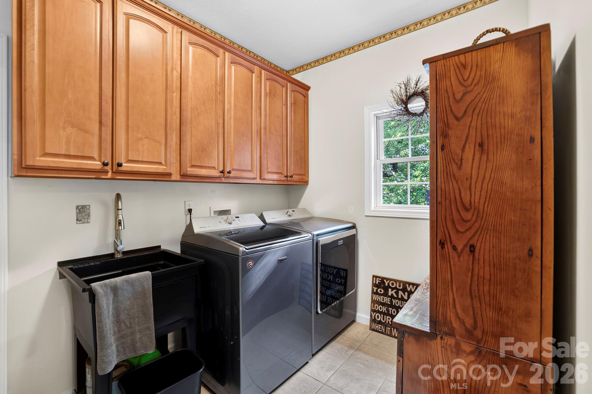 254 Kanuga Forest Drive — Hendersonville