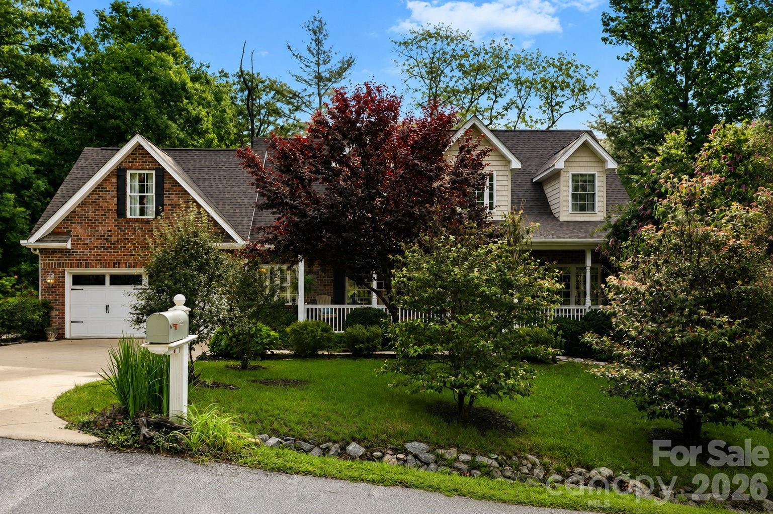 254 Kanuga Forest Drive — Hendersonville