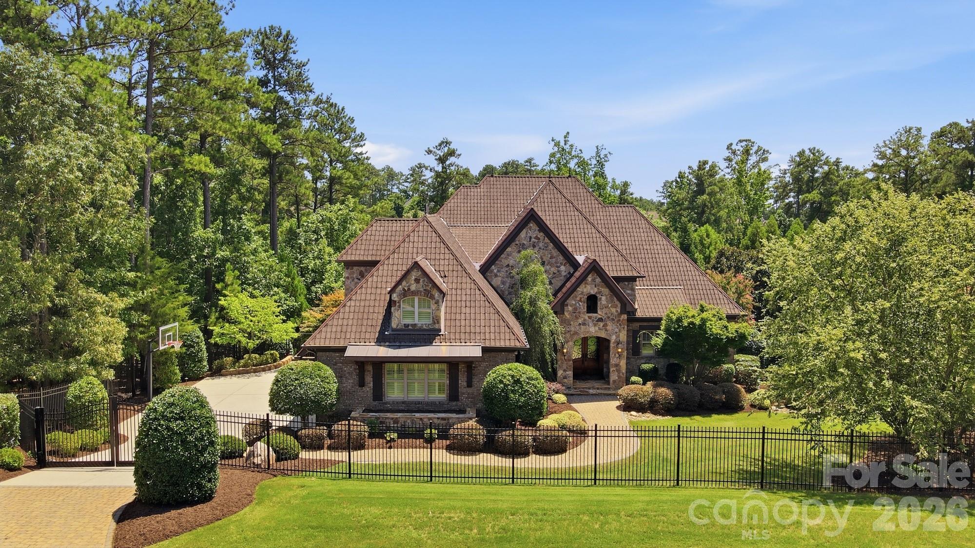 19115 Youngblood Road W — Charlotte