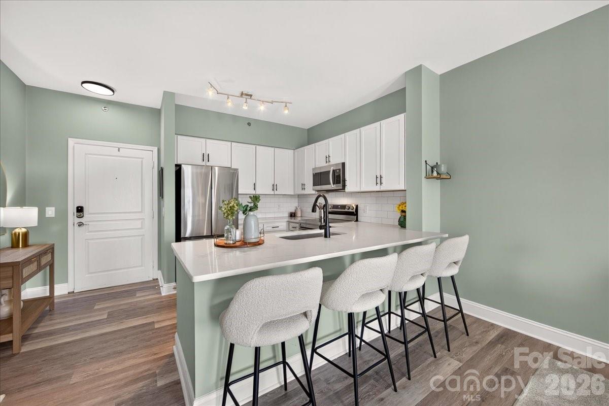 1315 East Boulevard #433 — Charlotte