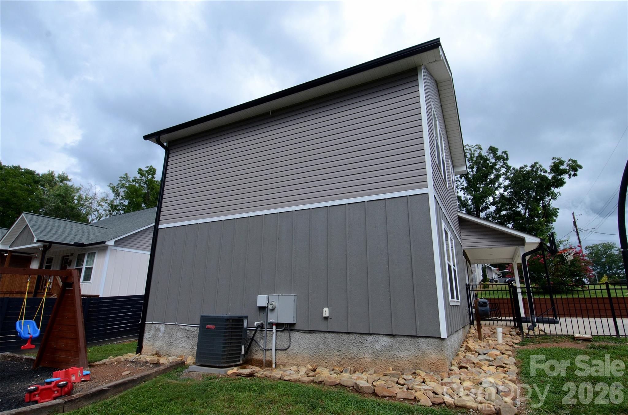 130 Bostic Street — Marion