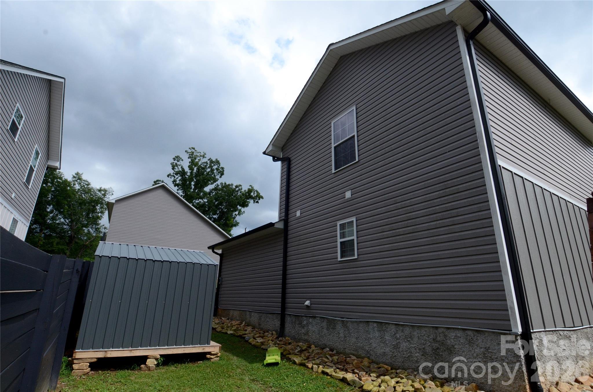 130 Bostic Street — Marion