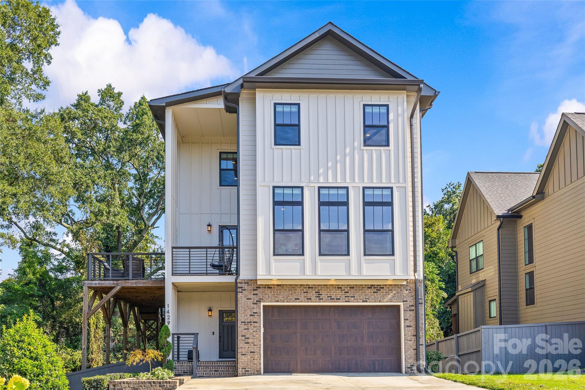 1429 Belle Terre Avenue — Charlotte