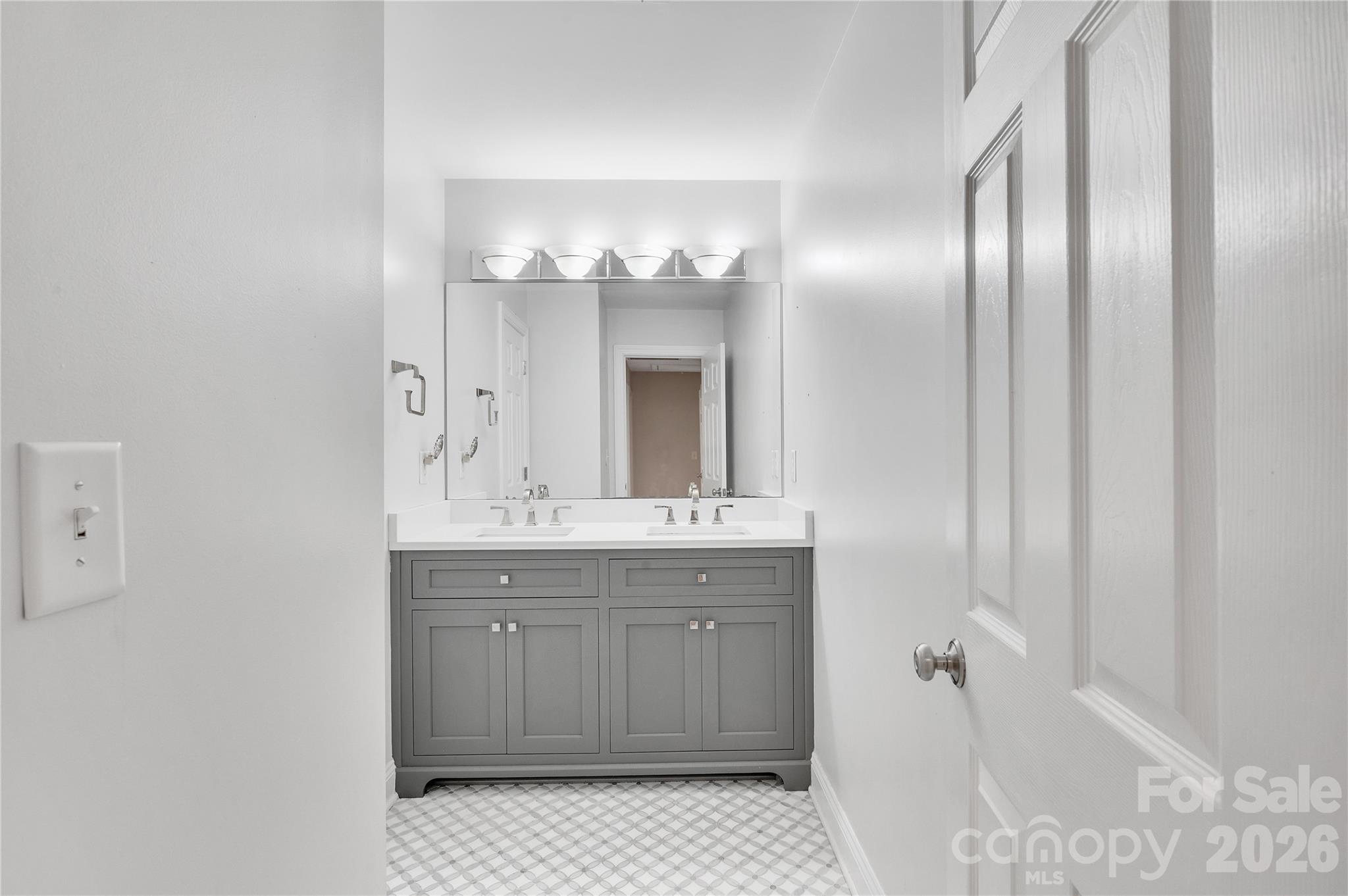 3514 Mckee Road — Charlotte