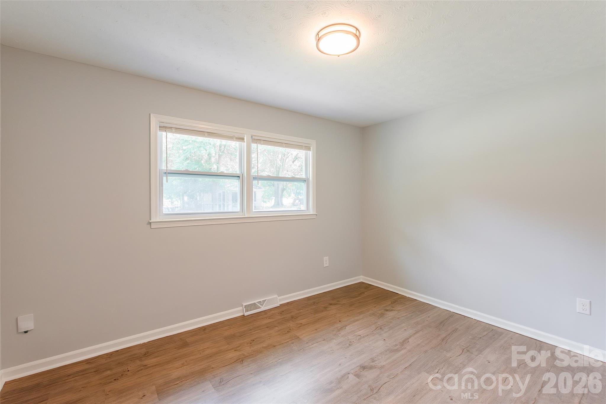 919 N Weldon Street — Gastonia