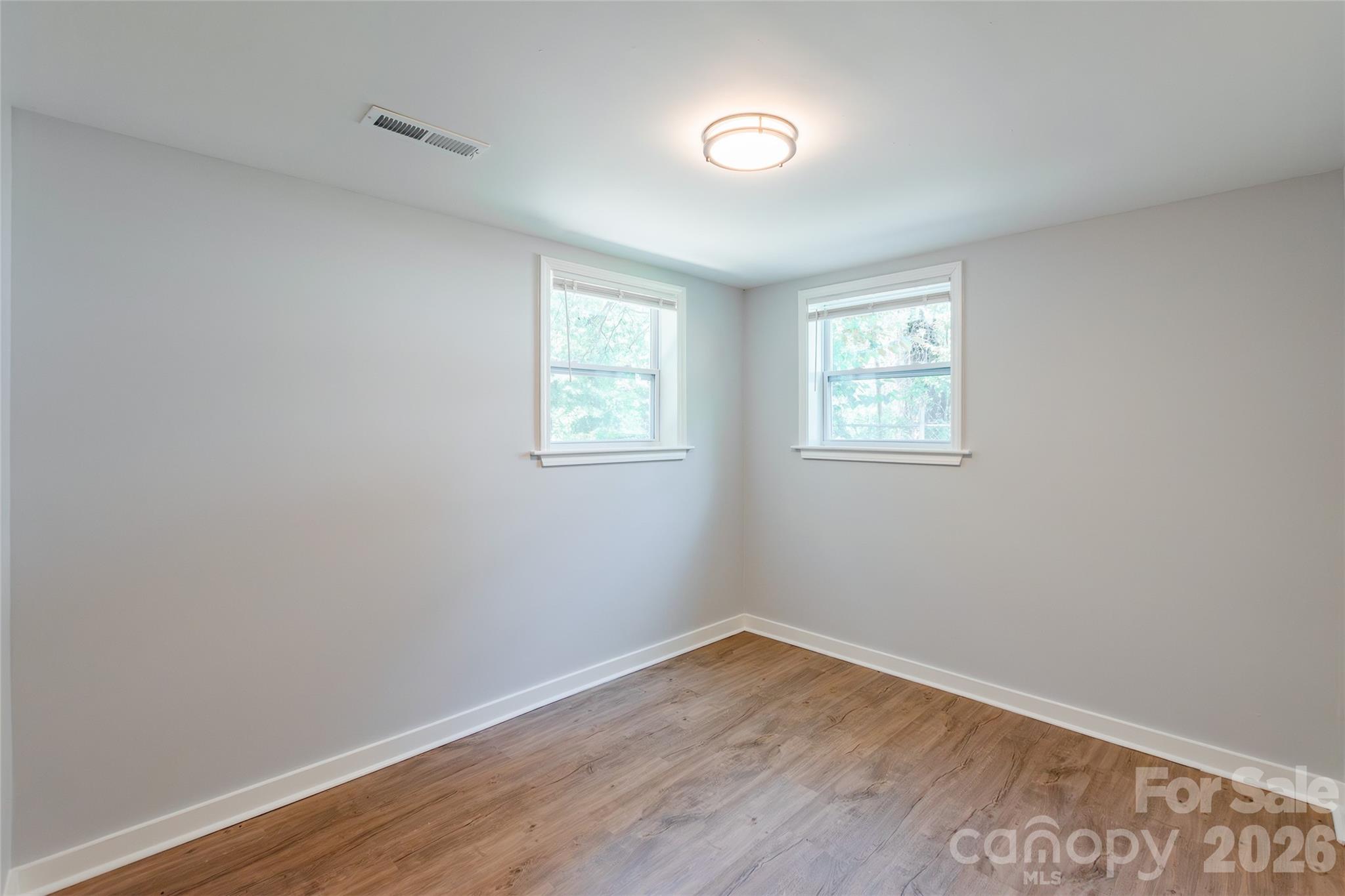 919 N Weldon Street — Gastonia