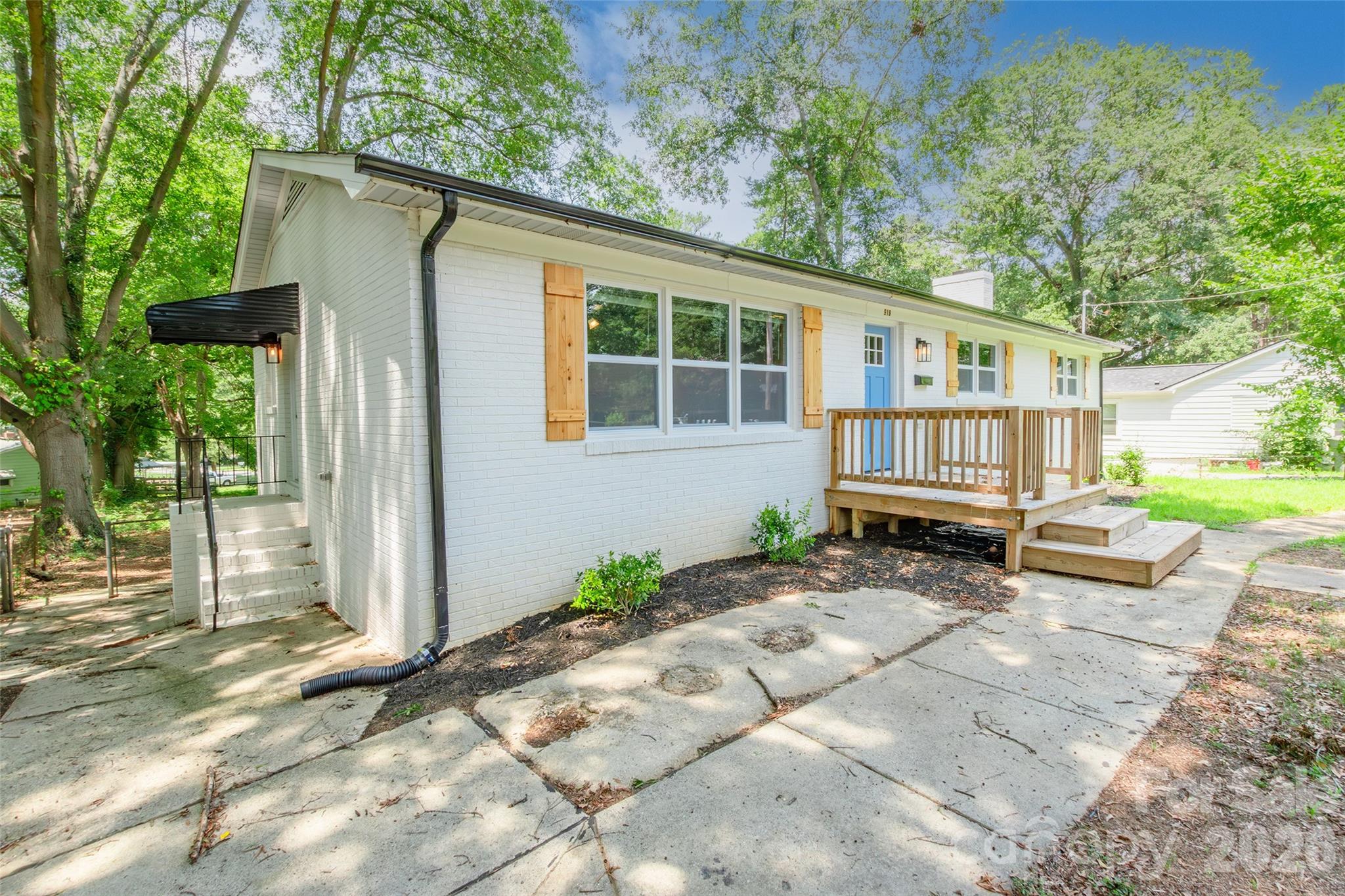 919 N Weldon Street — Gastonia