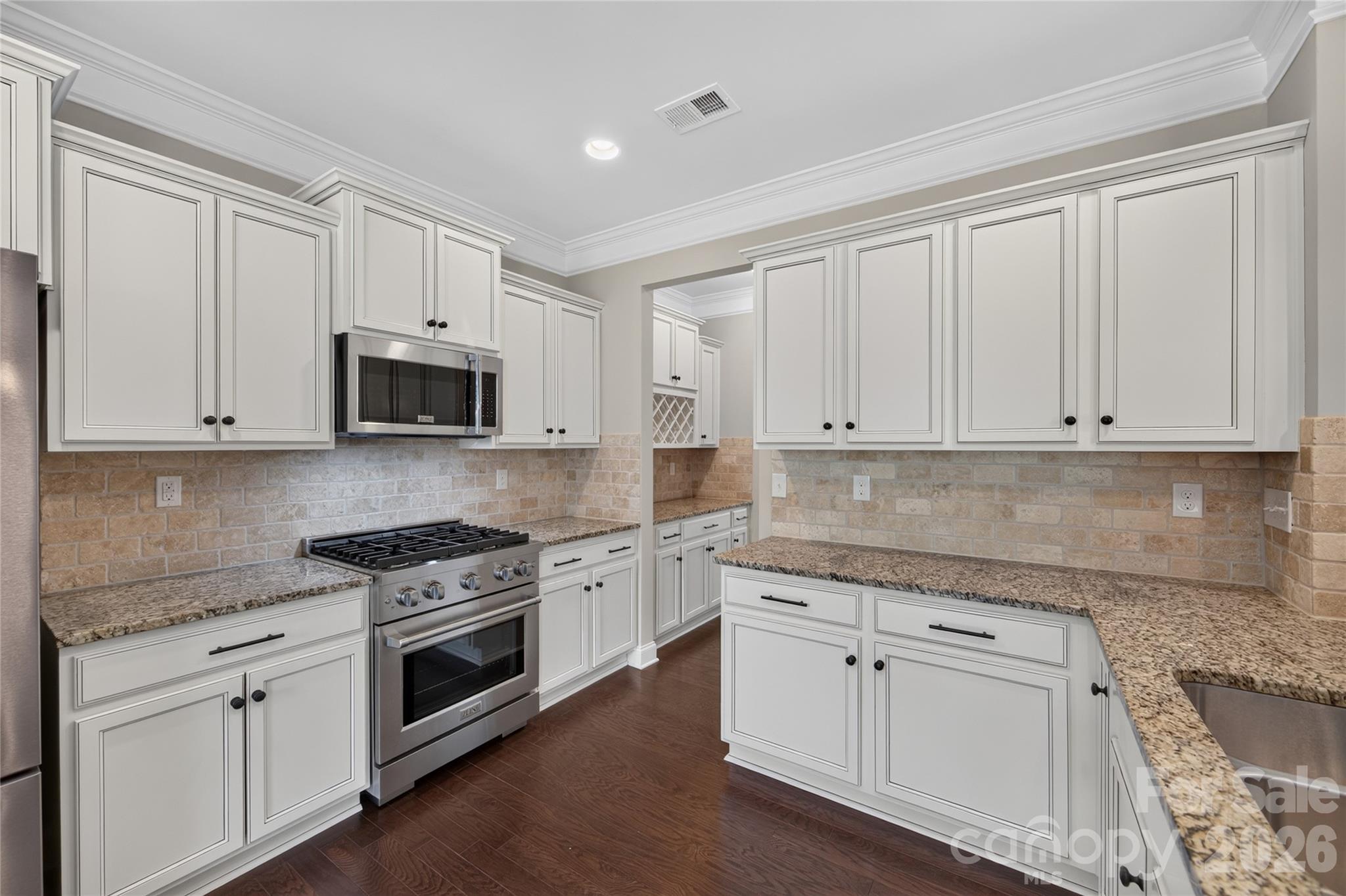 6403 Torrence Trace Drive — Huntersville