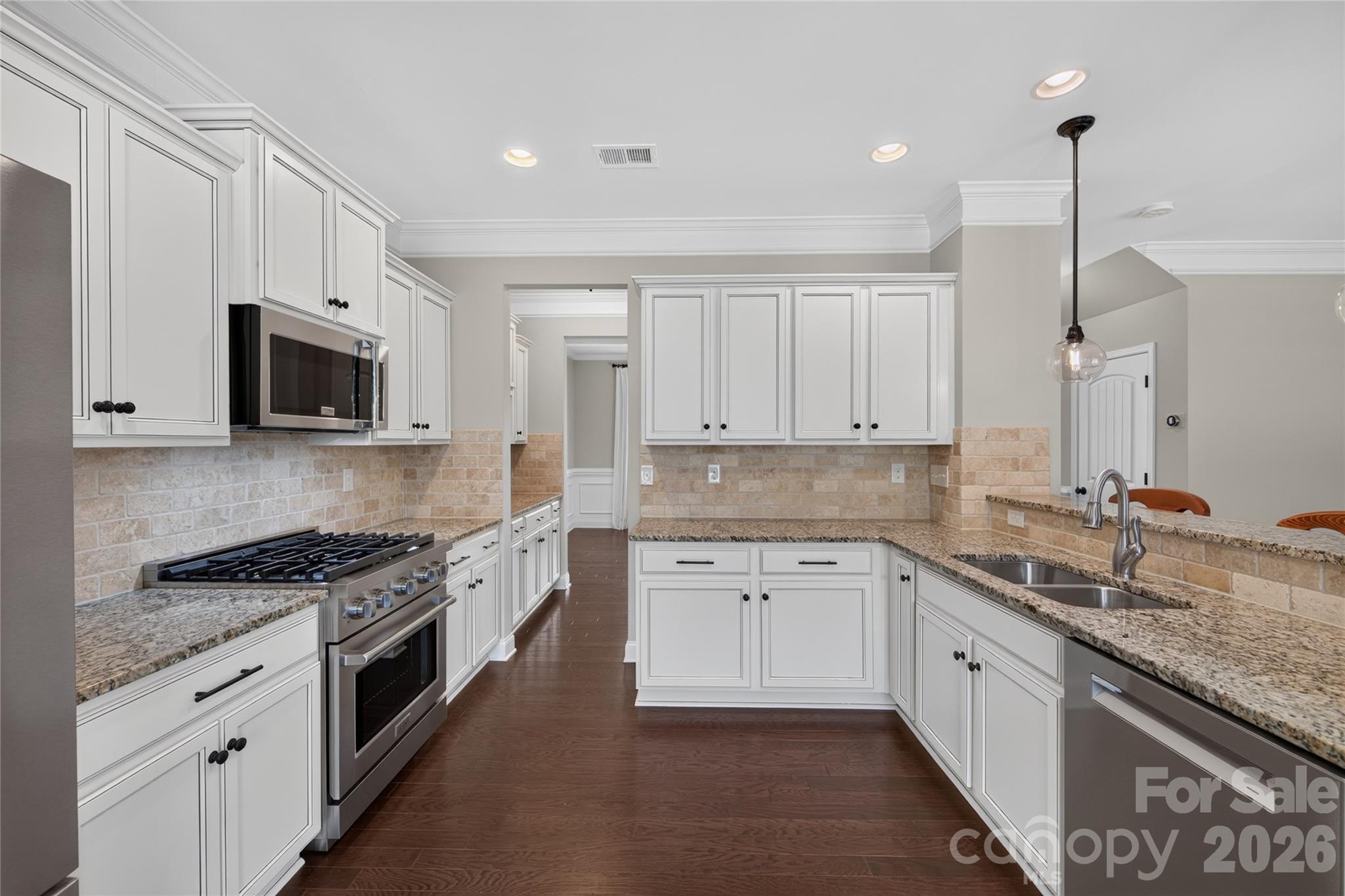 6403 Torrence Trace Drive — Huntersville