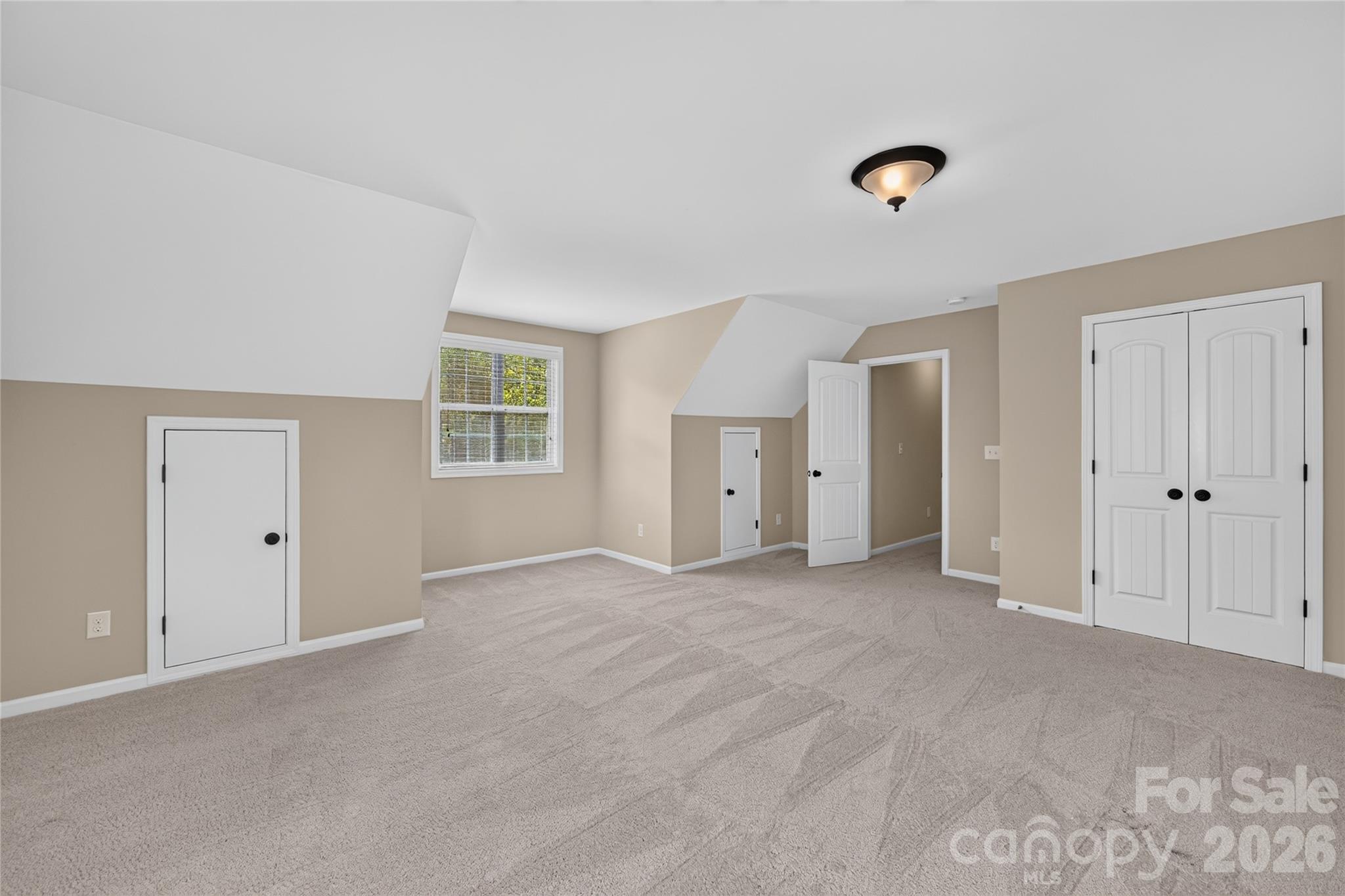6403 Torrence Trace Drive — Huntersville