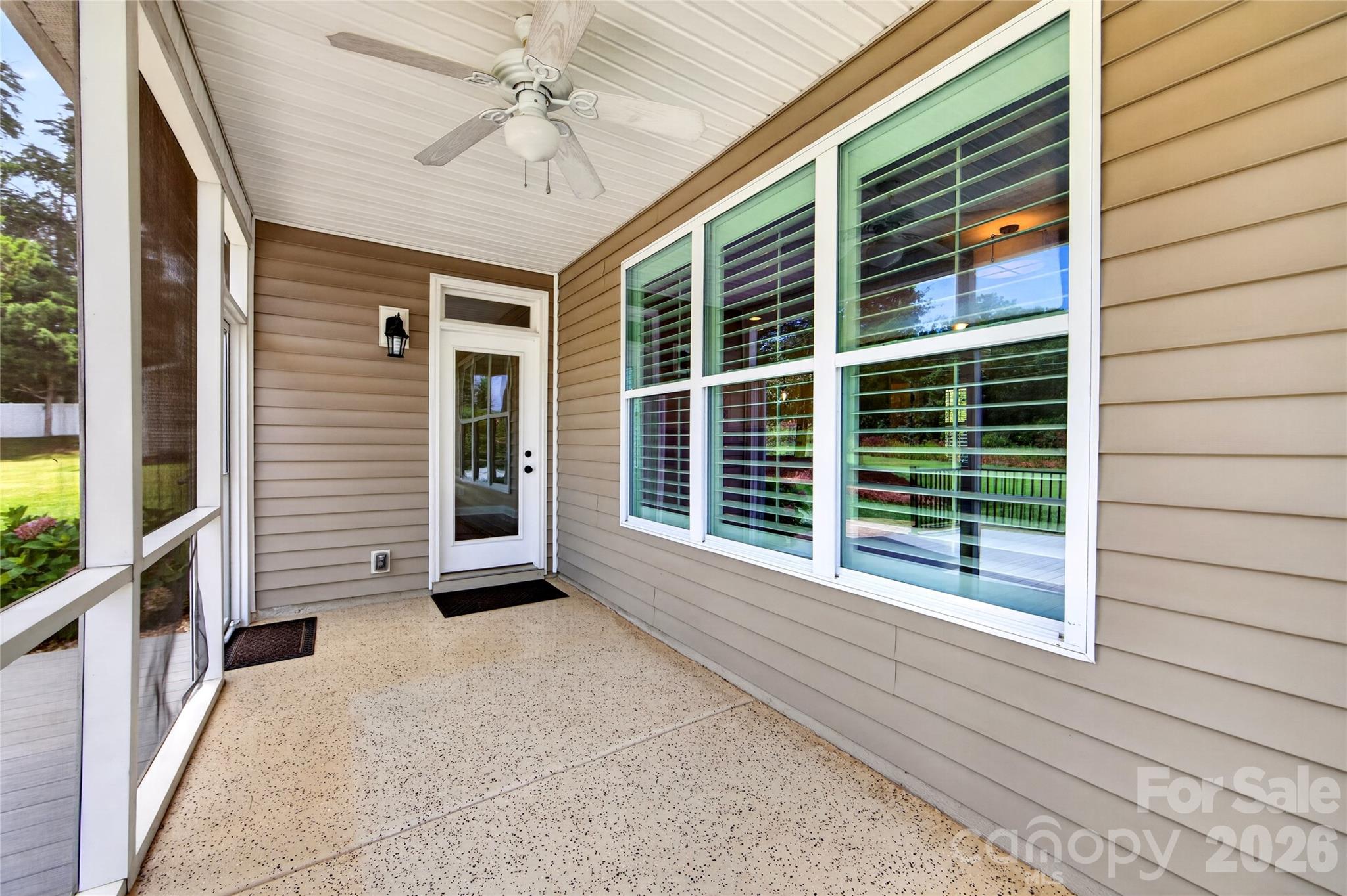 6403 Torrence Trace Drive — Huntersville