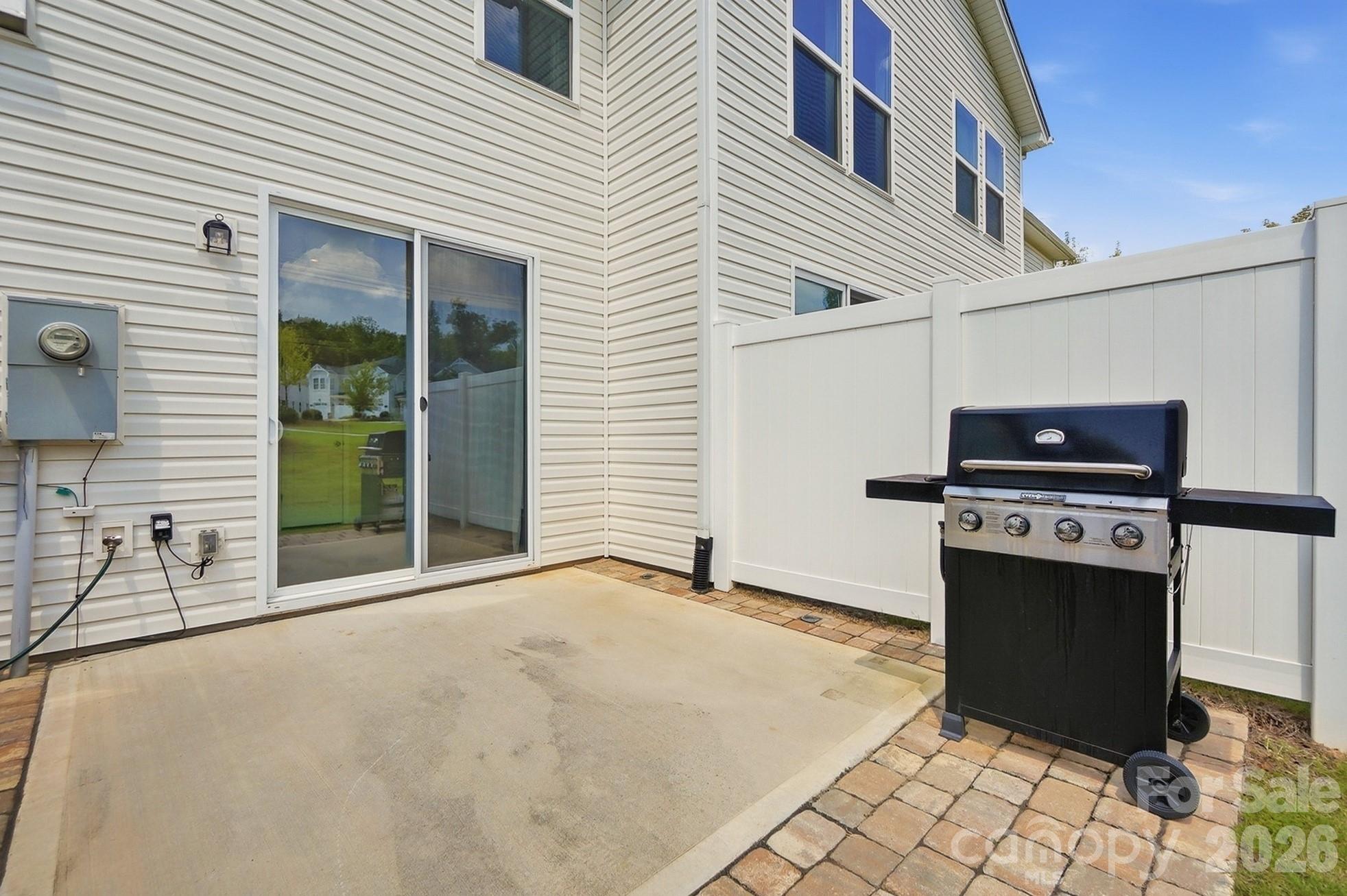 15617 Little Bluestem Street — Charlotte