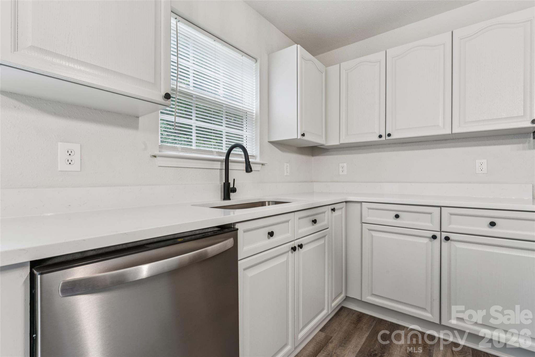 7305 Larwill Lane — Charlotte