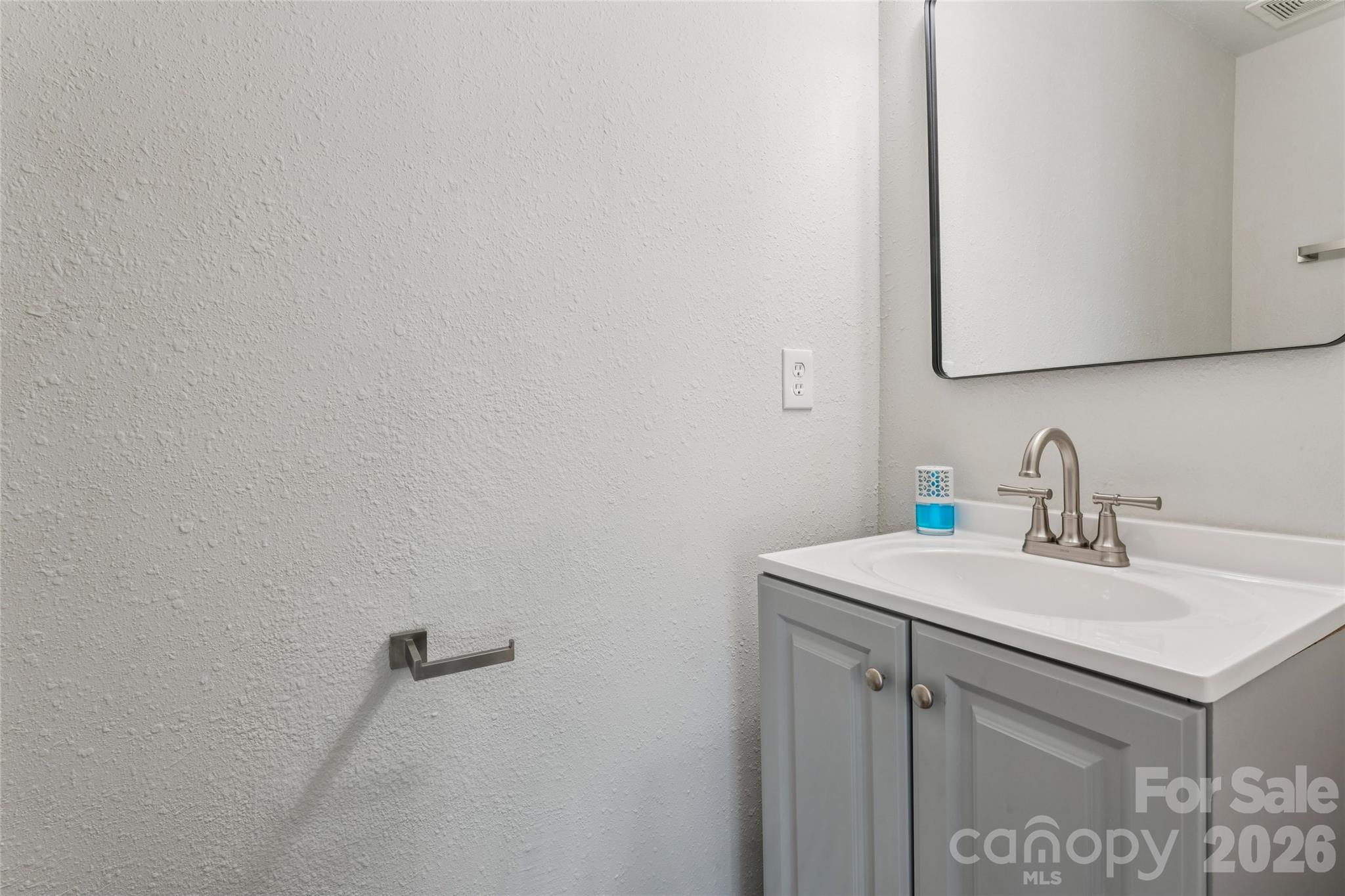 7305 Larwill Lane — Charlotte