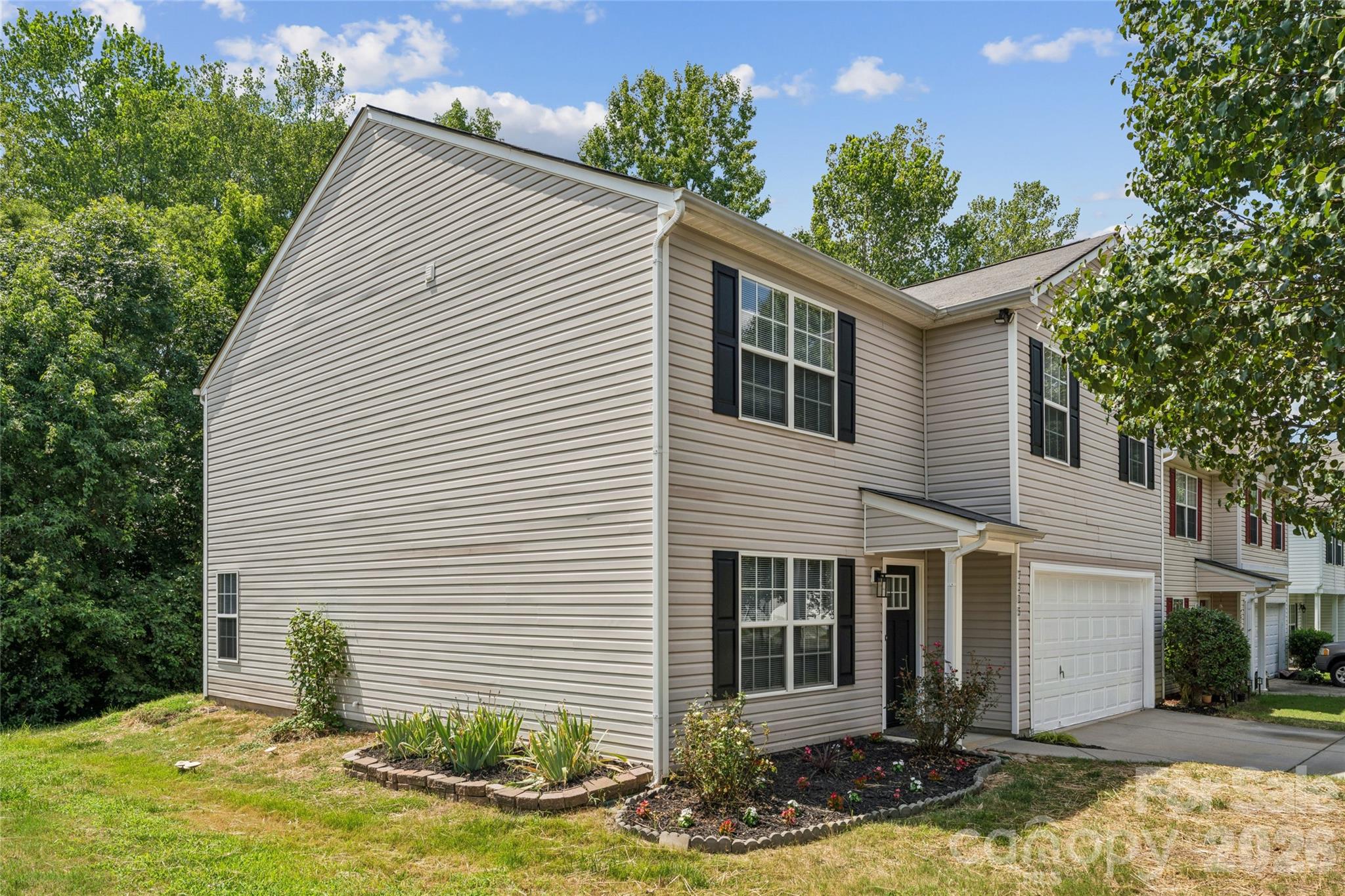 7305 Larwill Lane — Charlotte