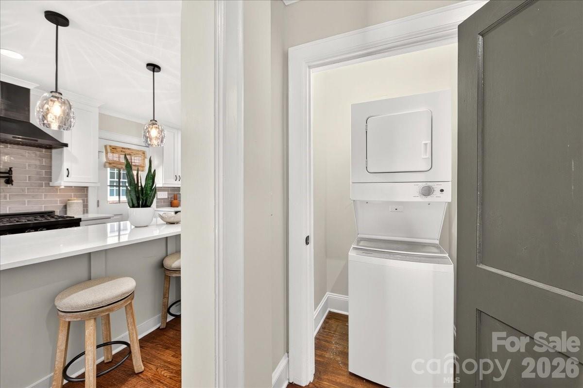 720 E Park Avenue — Charlotte
