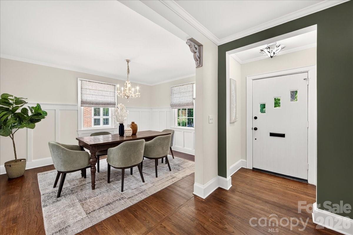 720 E Park Avenue — Charlotte