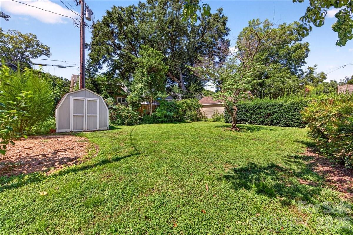 720 E Park Avenue — Charlotte