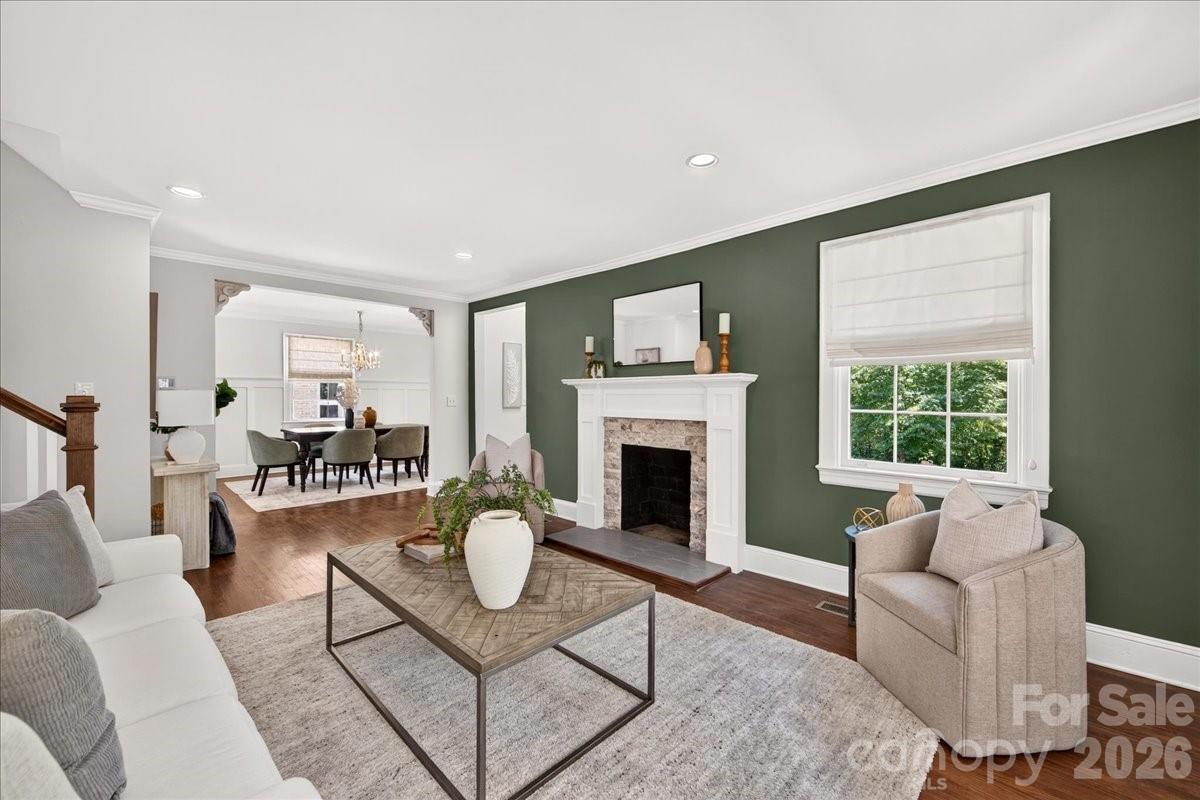 720 E Park Avenue — Charlotte