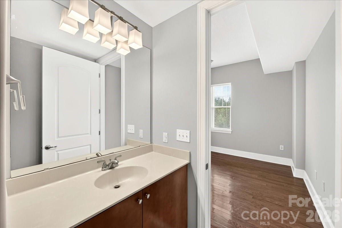 4625 Piedmont Row Drive #515-E — Charlotte