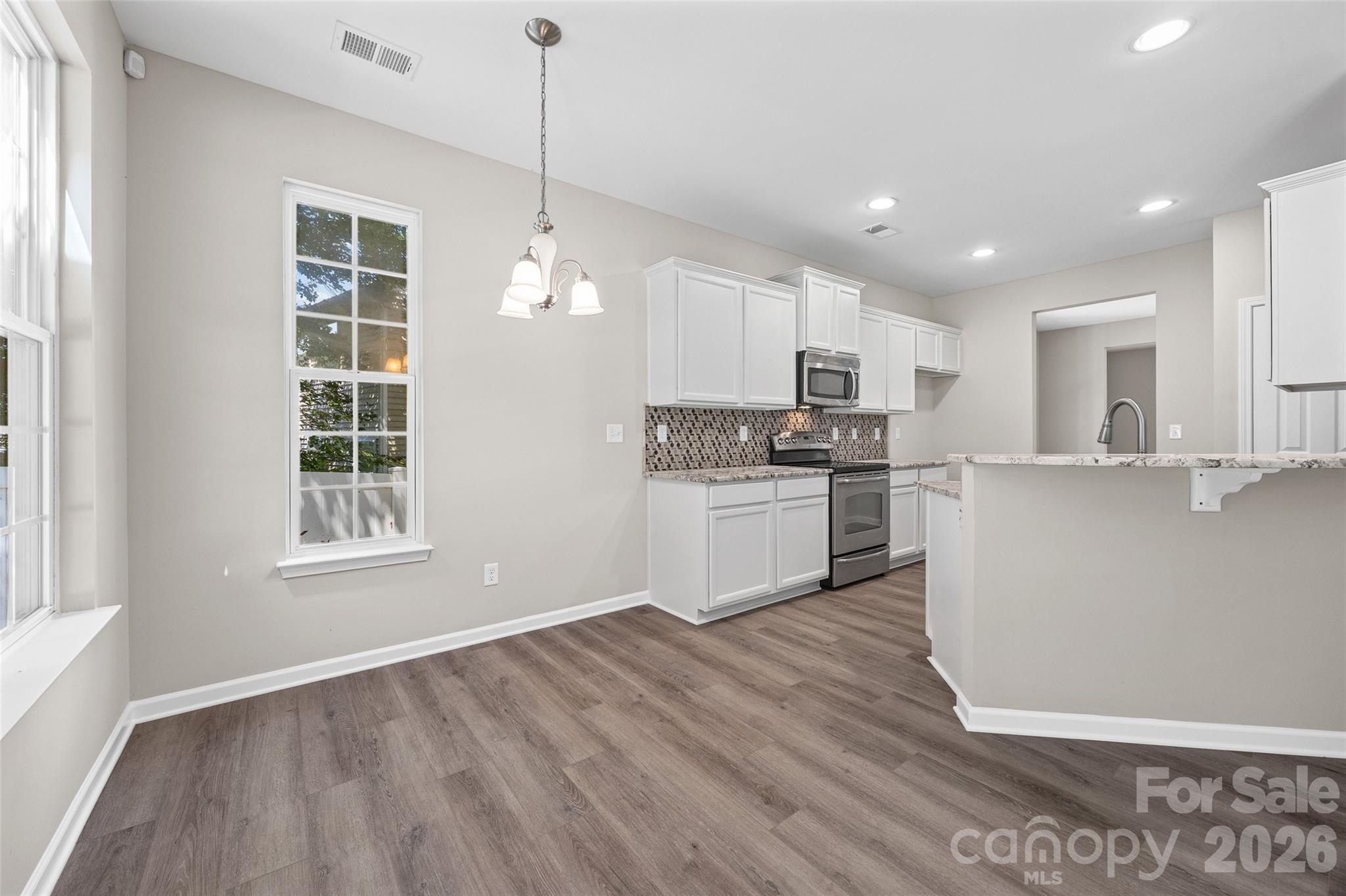 17707 Train Station Drive — Huntersville