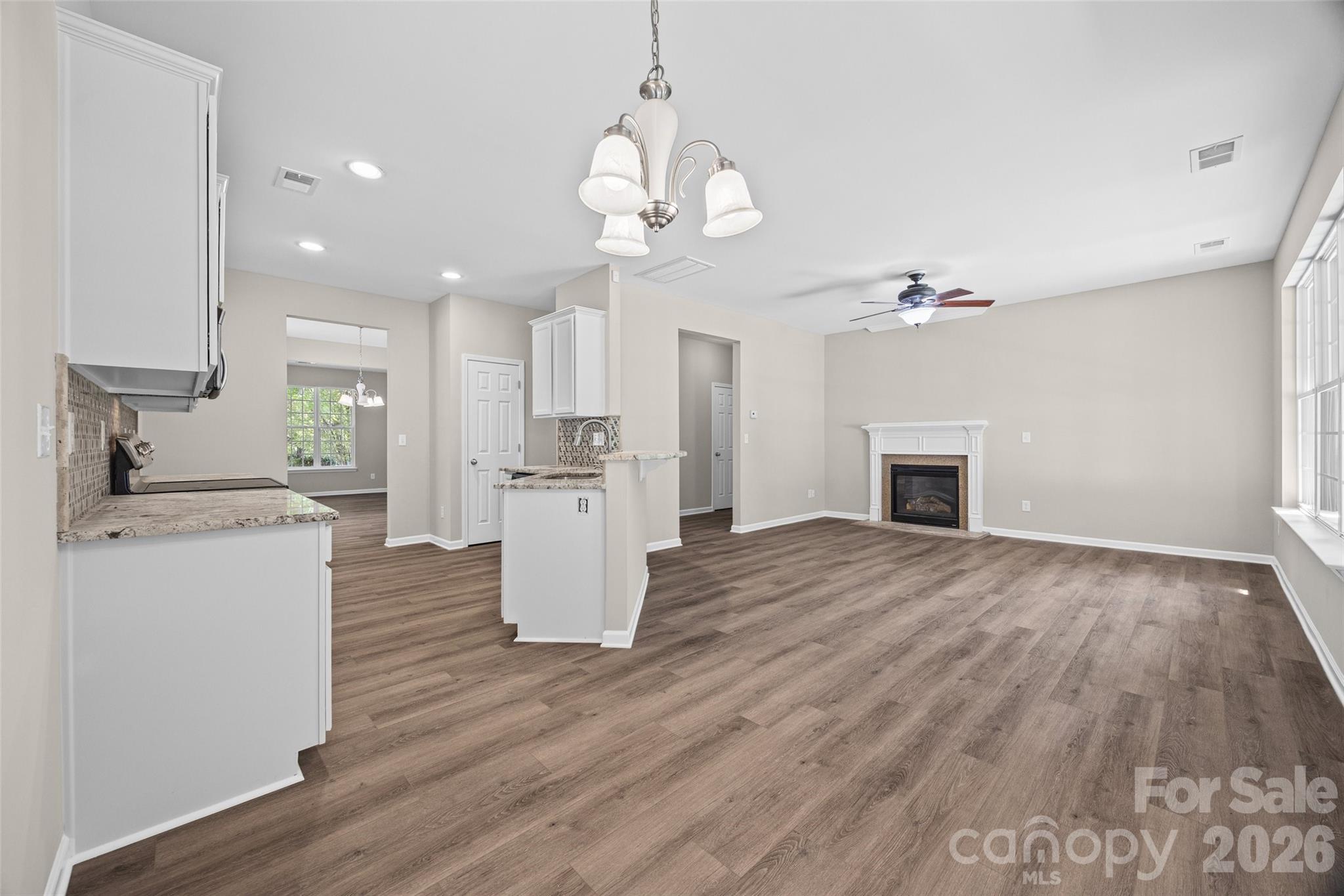 17707 Train Station Drive — Huntersville