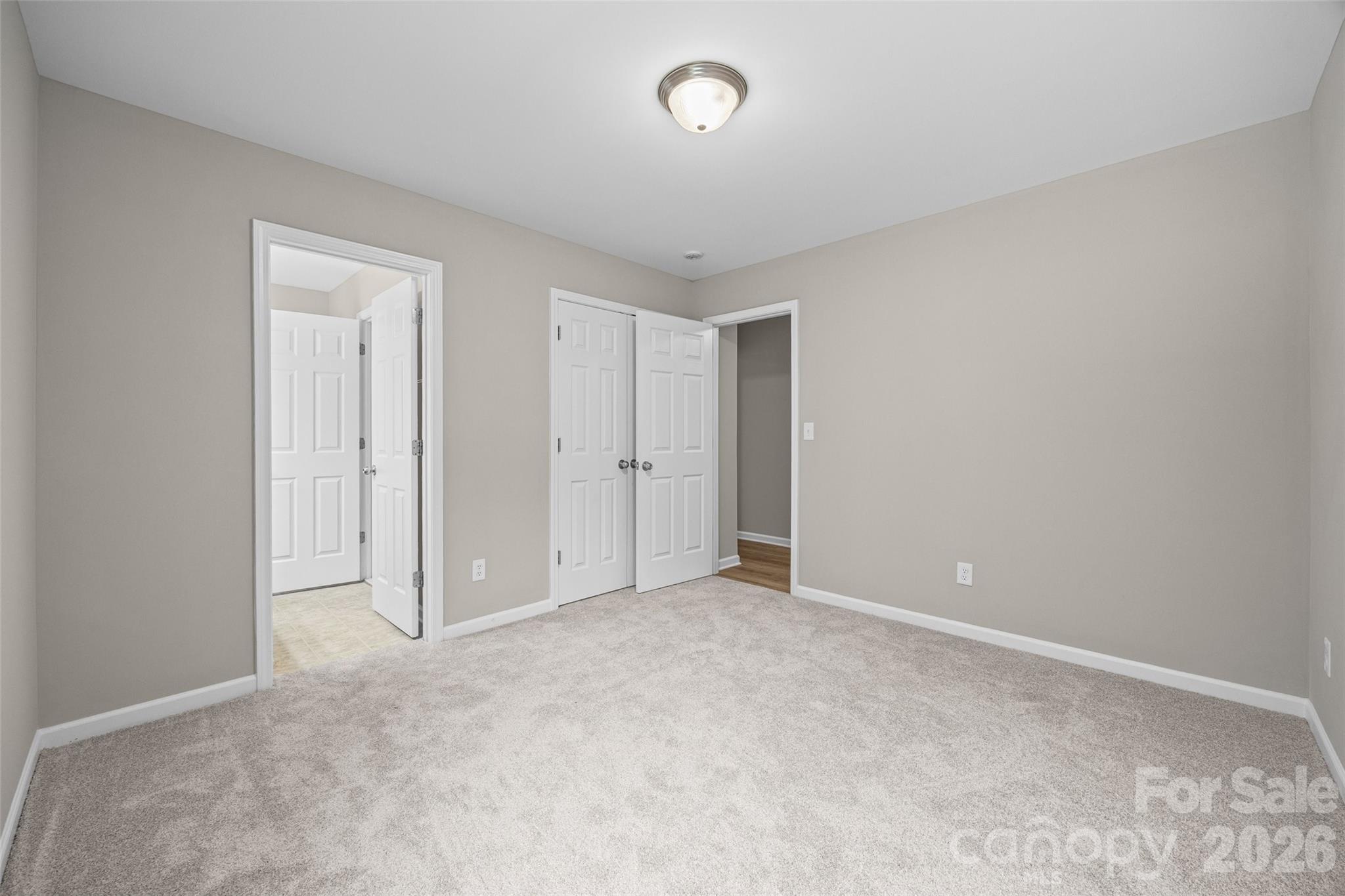 17707 Train Station Drive — Huntersville